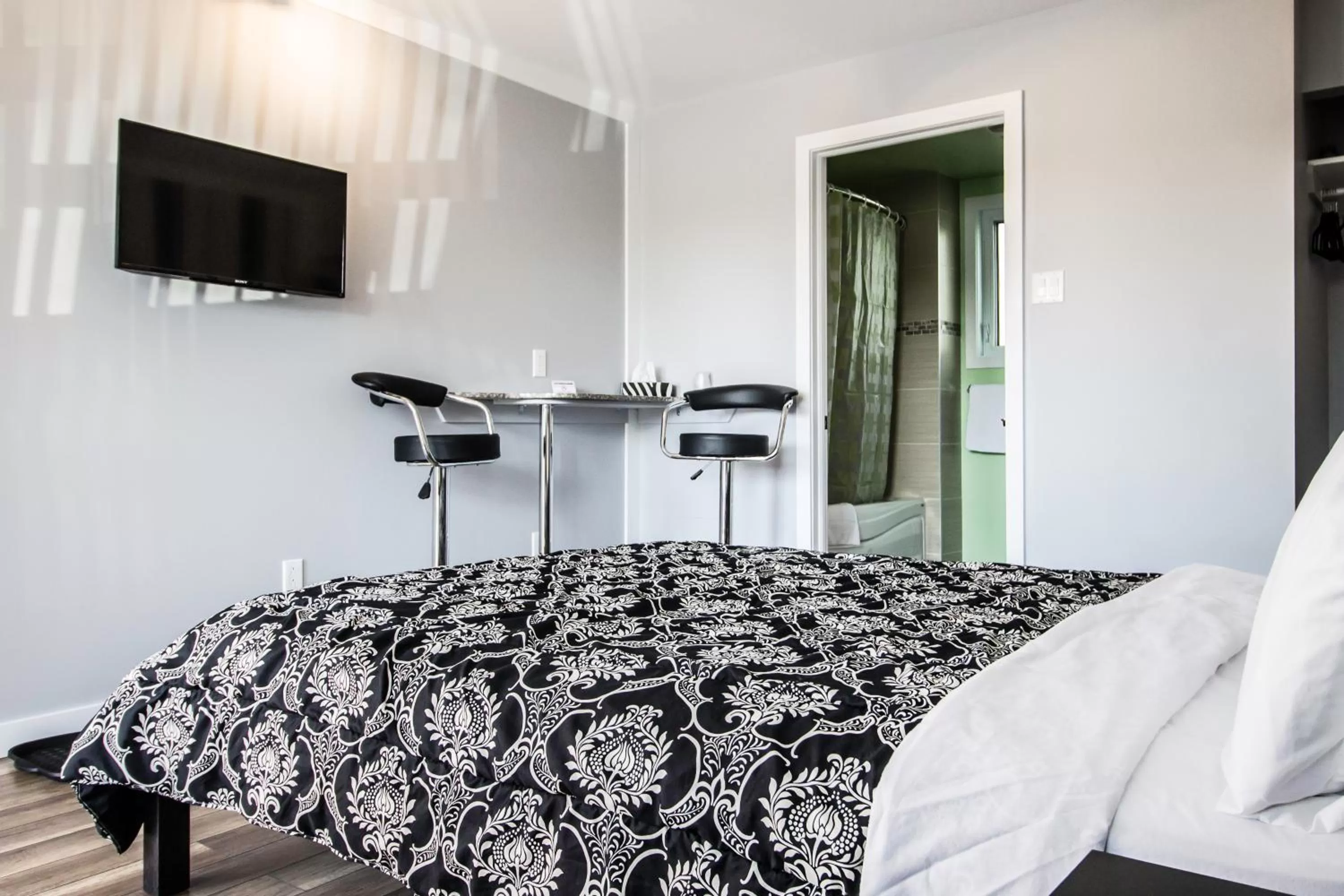 Bed in Auberge St. Jacques