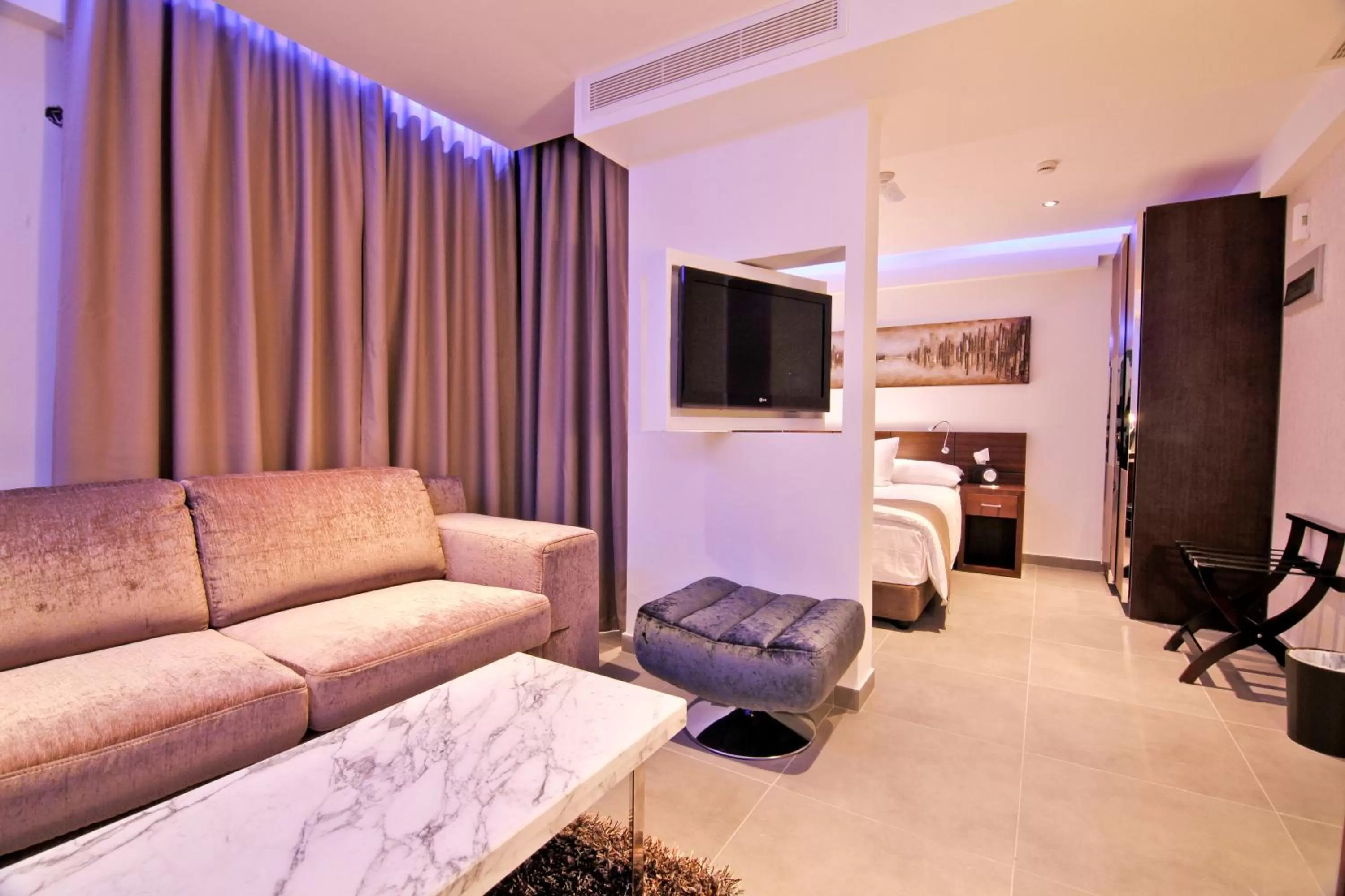 Deluxe Suite with Hot Tub in Achilleos City Hotel