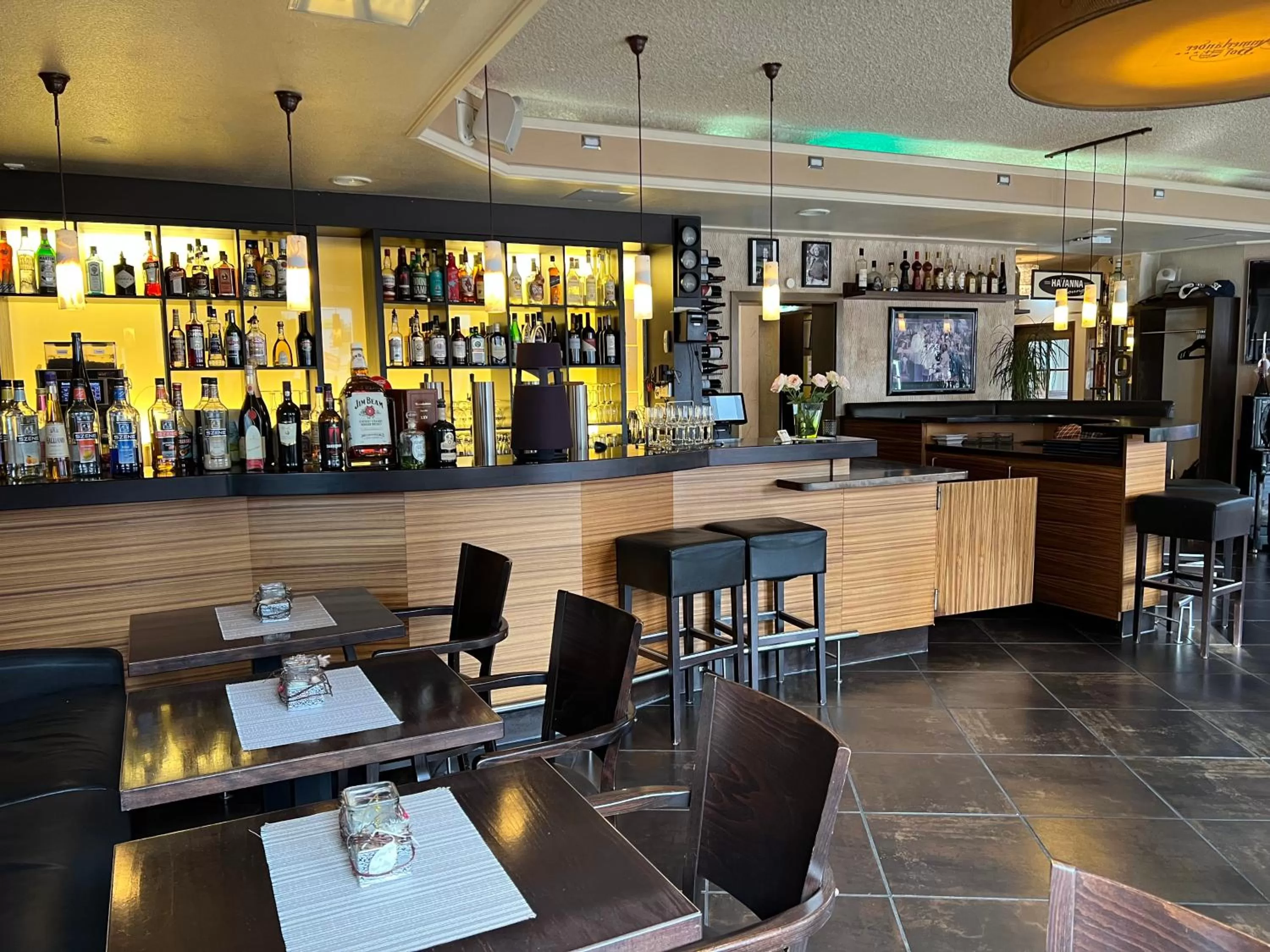 Lounge or bar in Hotel Ammerländer Hof