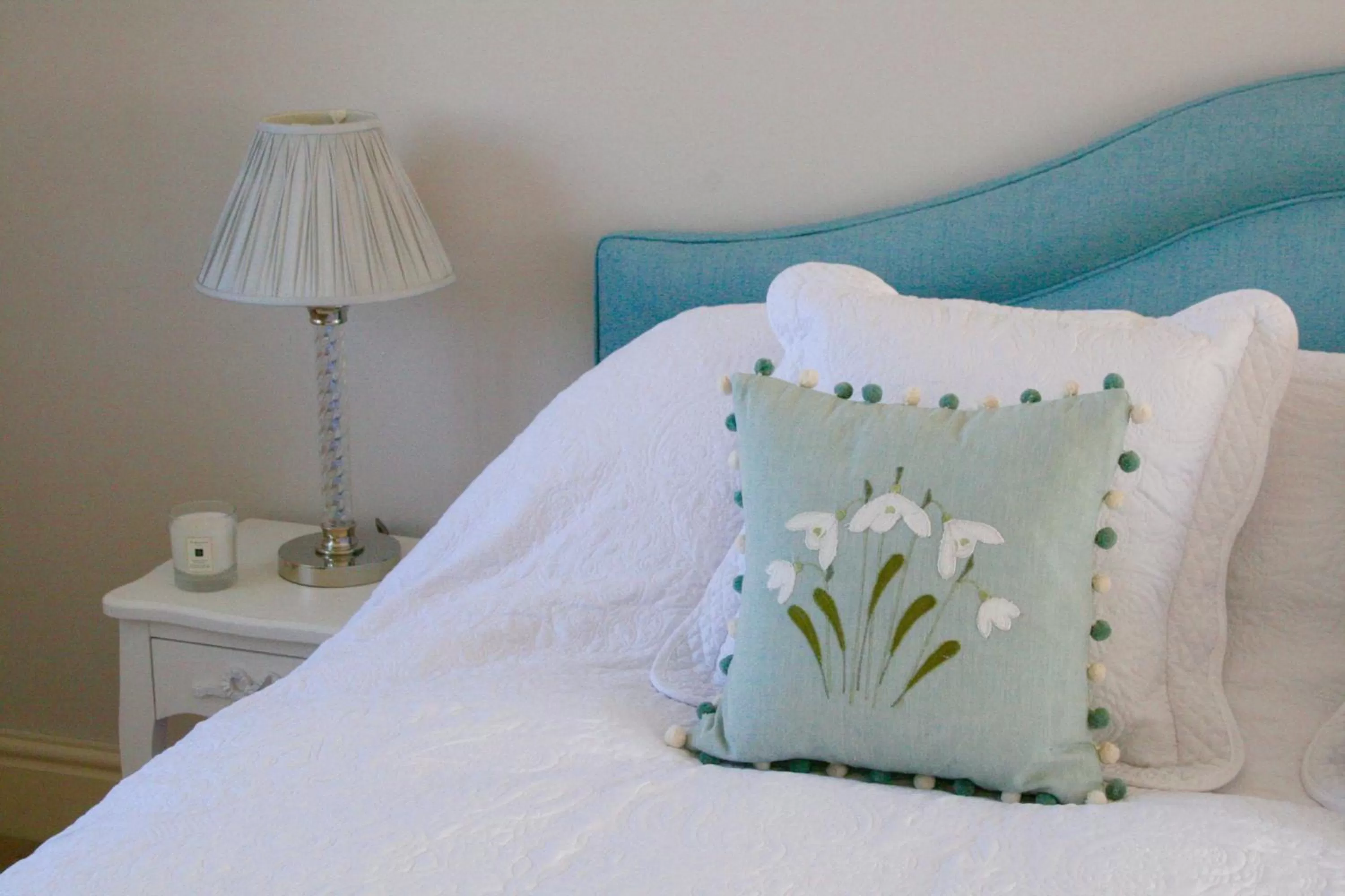 Bed in Thatched Cottage