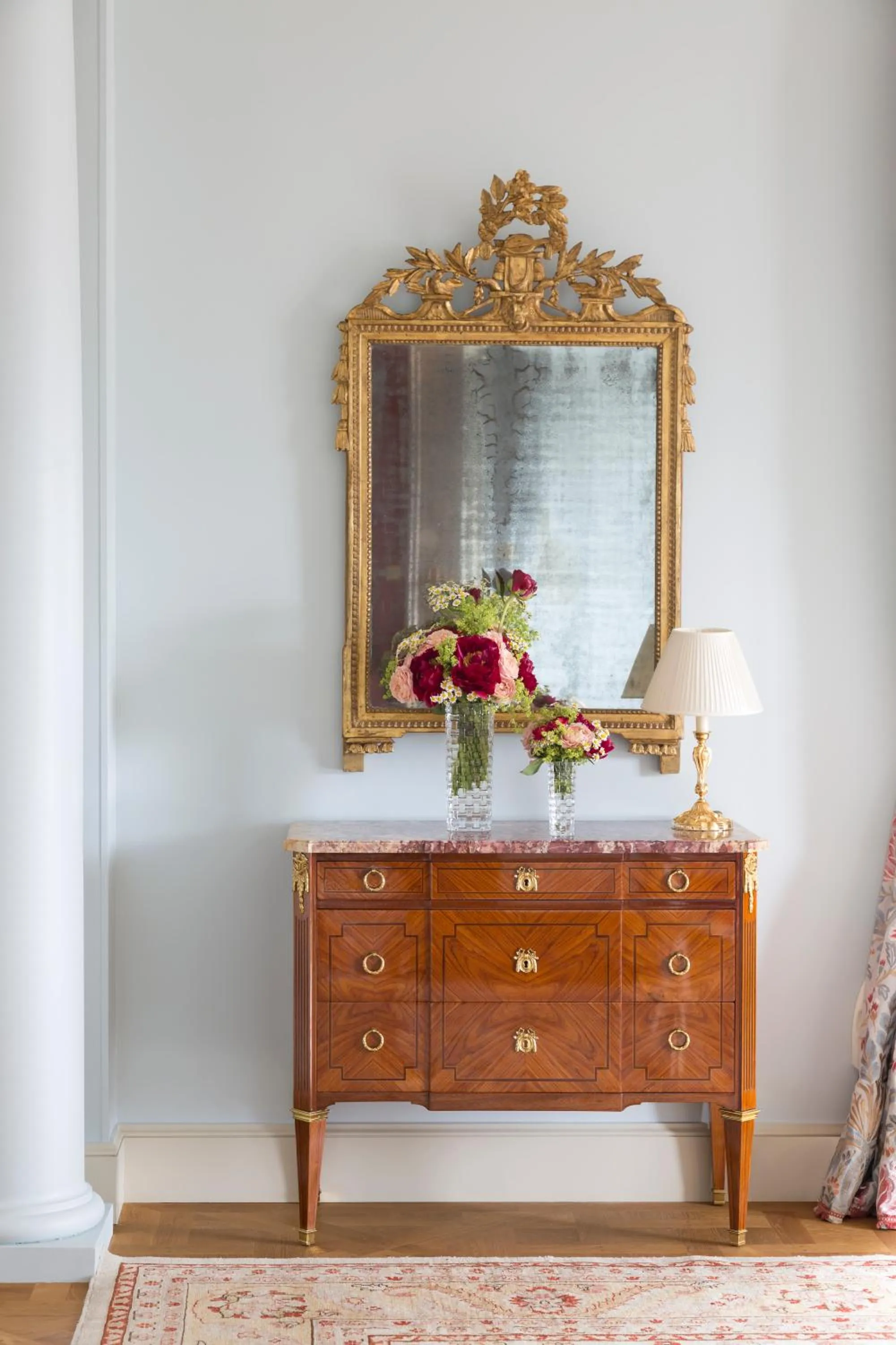 Decorative detail in Le Bristol Paris, Oetker Hotels