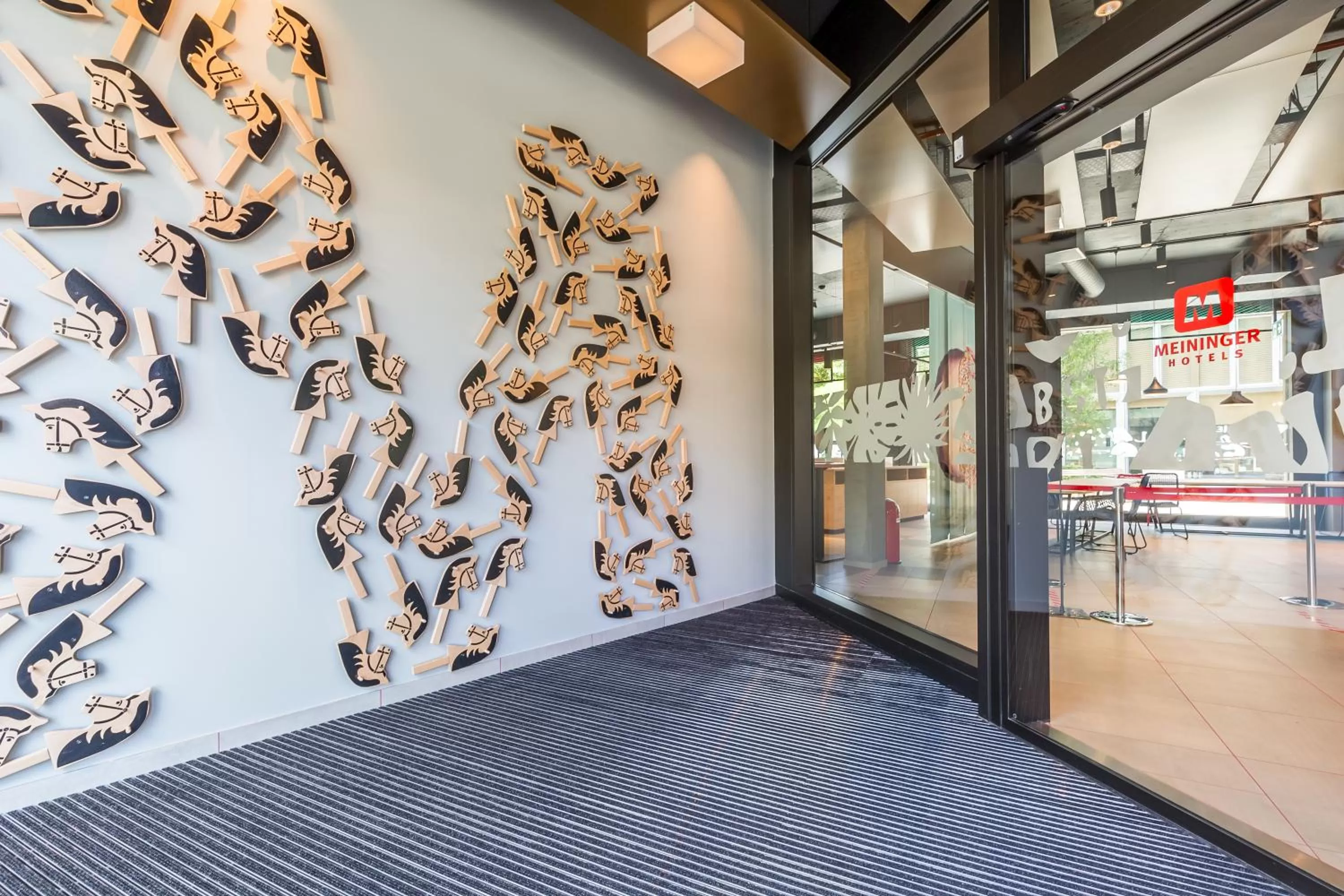 Facade/entrance in MEININGER Hotel Zürich Greencity