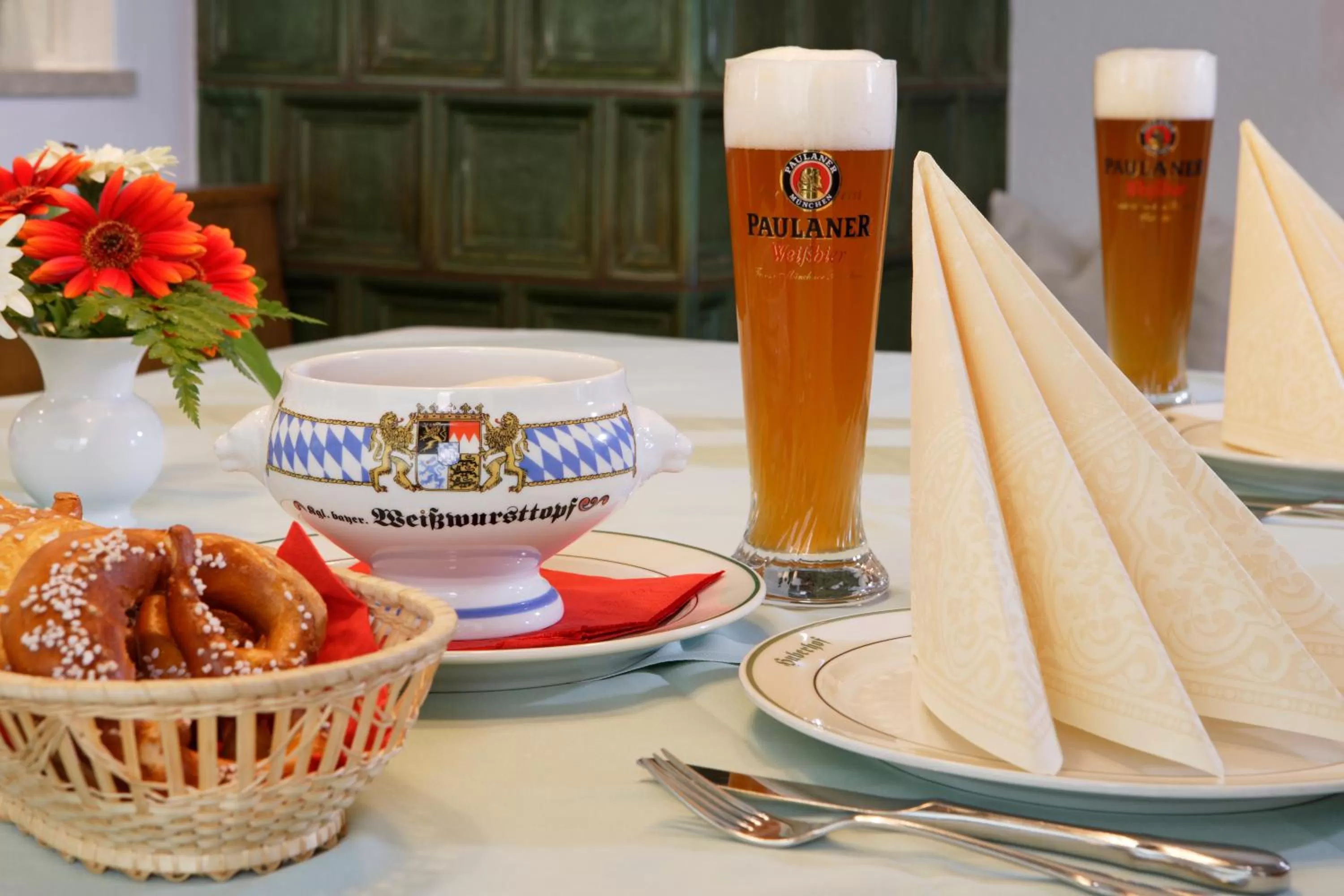 Restaurant/places to eat in Landhotel-Restaurant Huberhof Allershausen