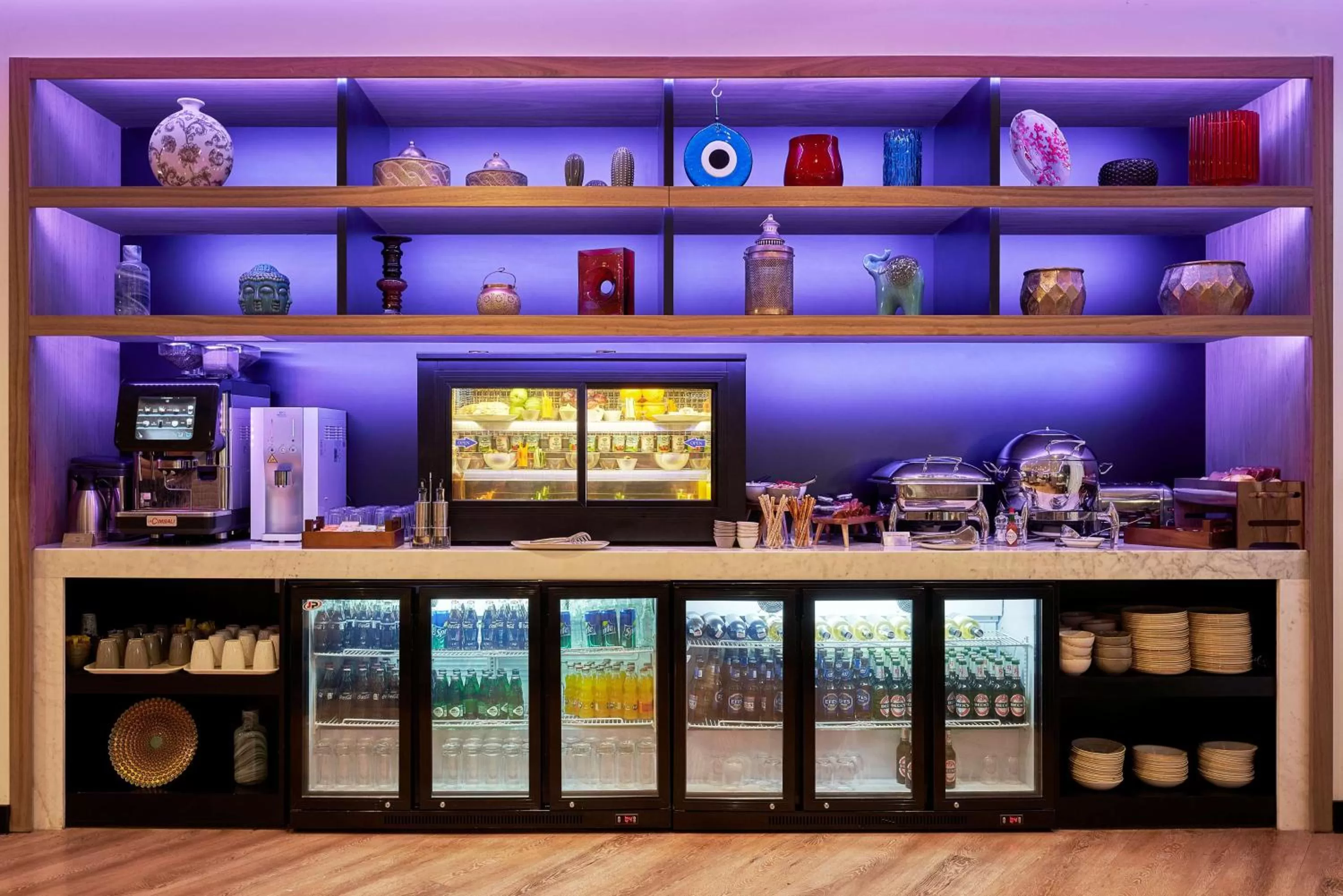 Restaurant/places to eat in YOTELAIR Istanbul Airport, Duty free - International Transit area