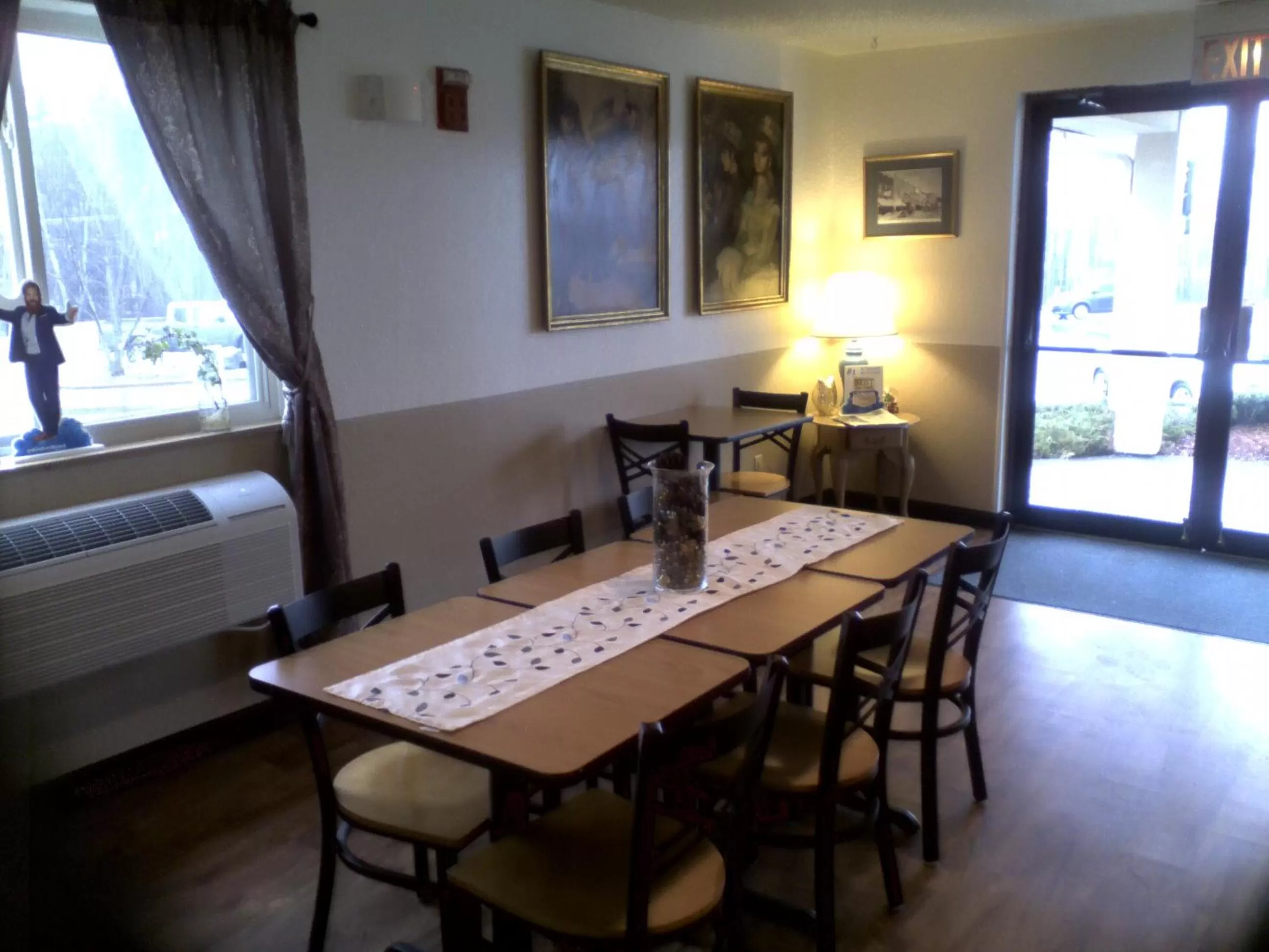 Lobby or reception in Super 8 by Wyndham Sidney NY