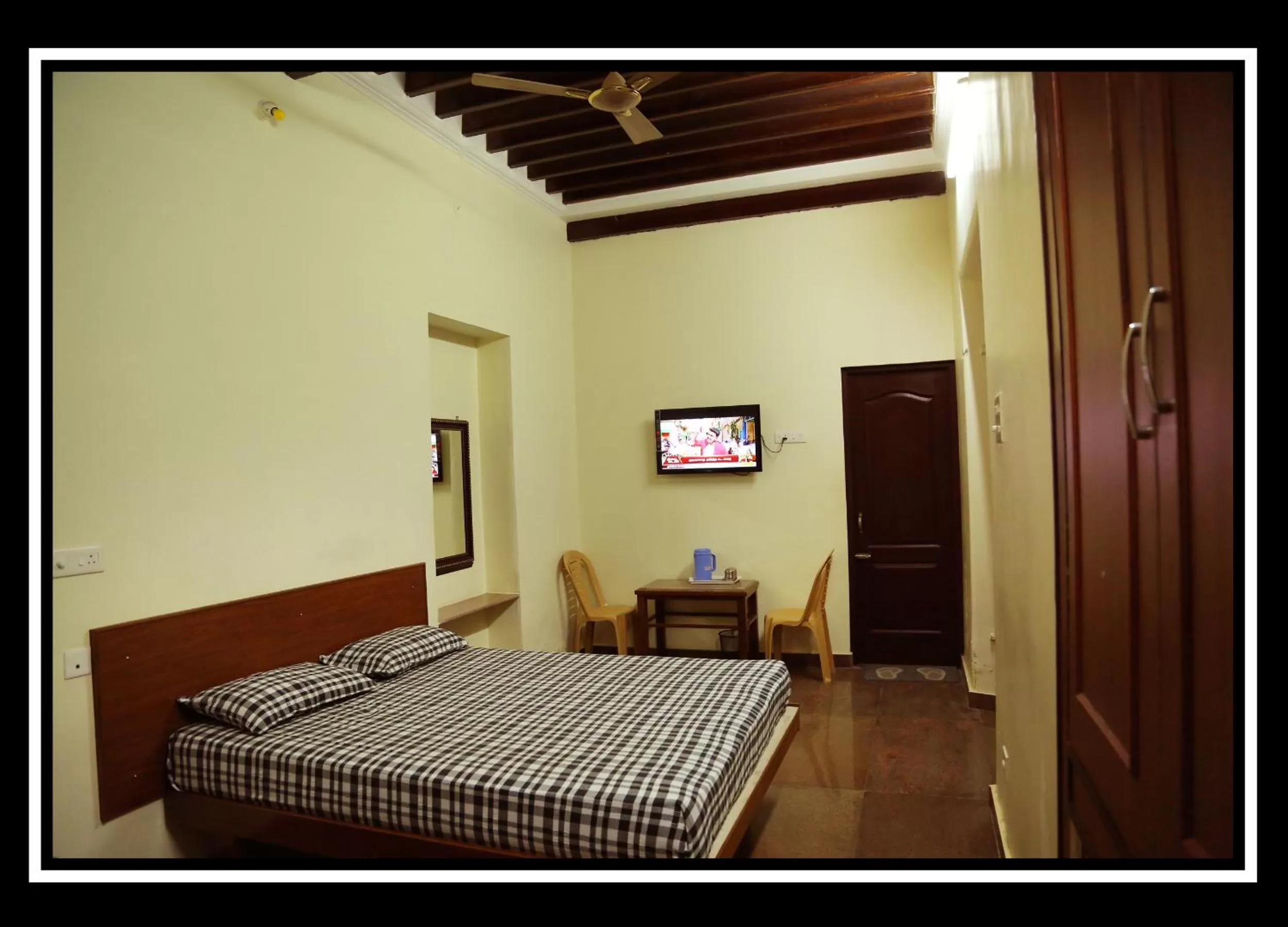 Bed in Pattiah Naidu Palace