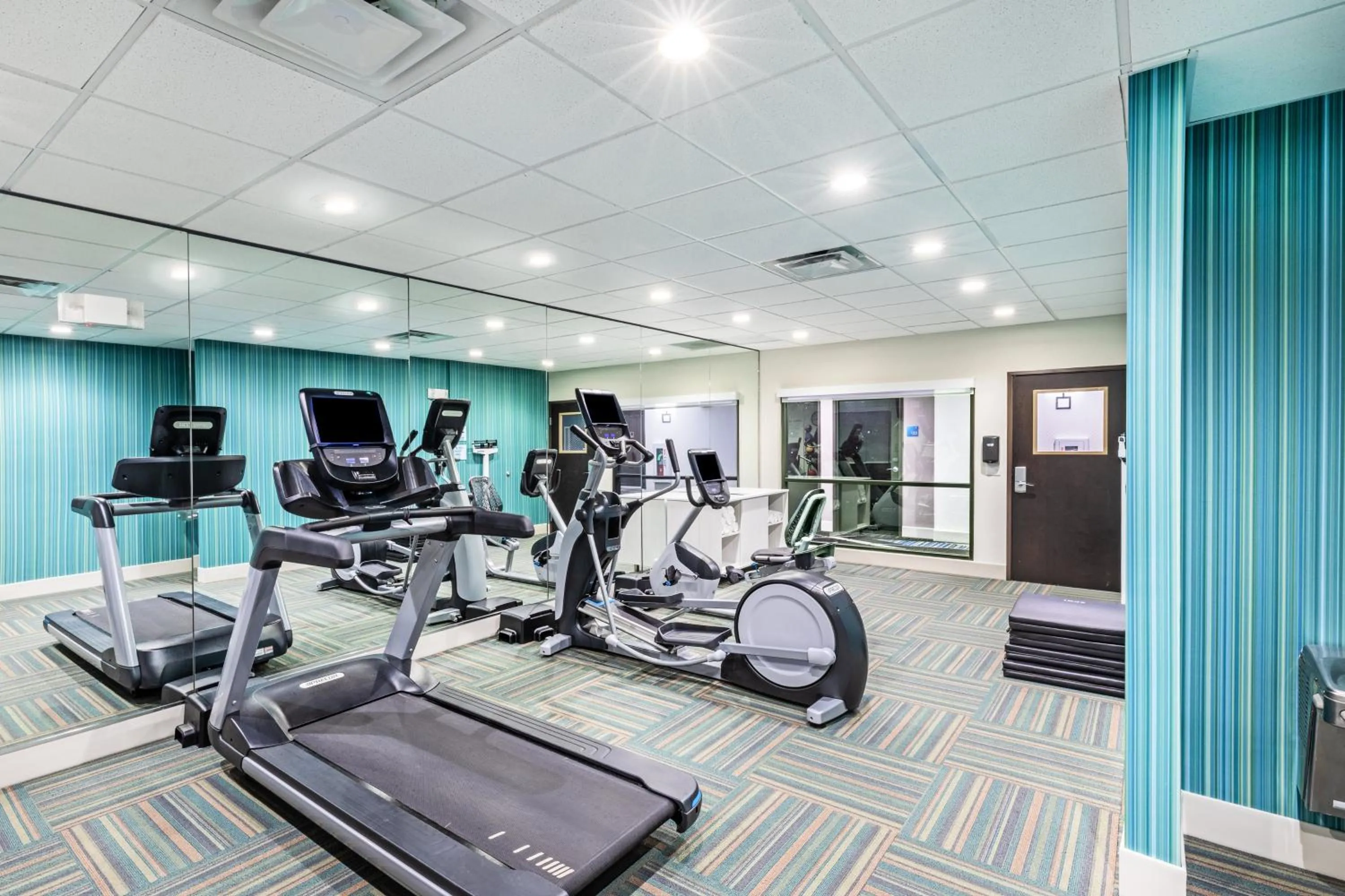 Fitness centre/facilities in Holiday Inn Express & Suites Austin NW – Lakeway by IHG