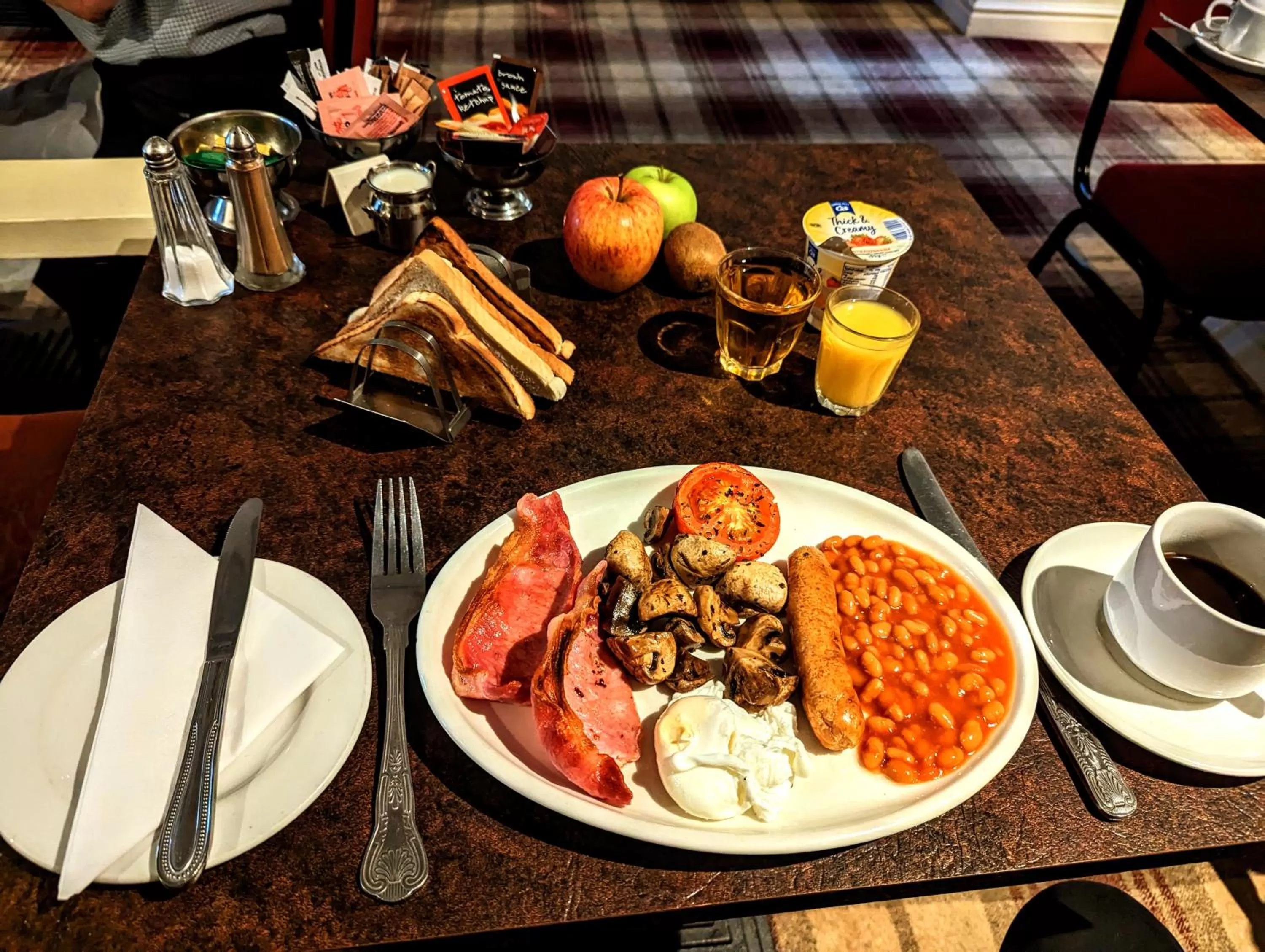 Breakfast in Brookside Hotel & Restaurant ,Suitable for Solo Travelers Couples Educational Groups & Families welcome