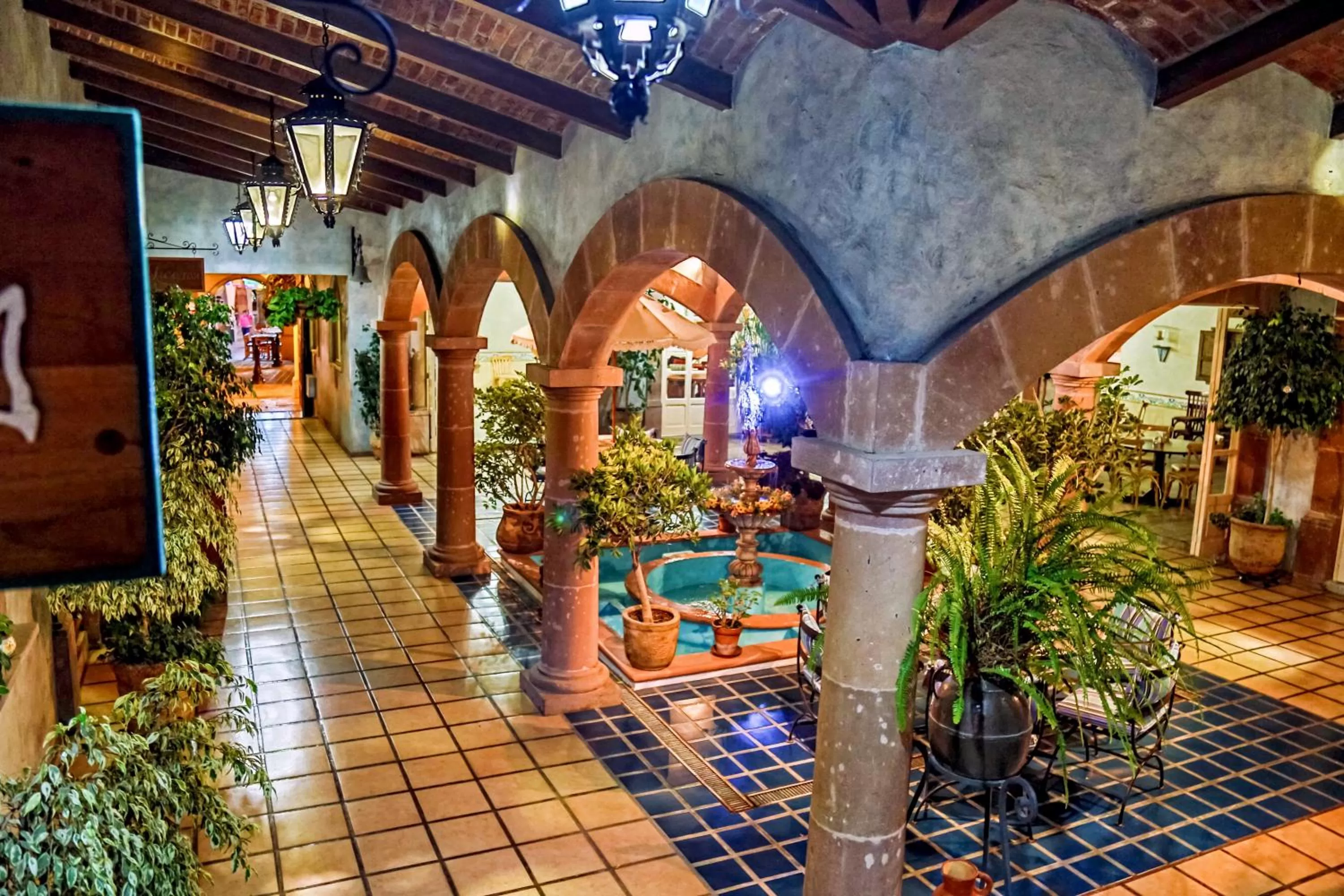 Patio in Hotel La Plaza de Tequisquiapan
