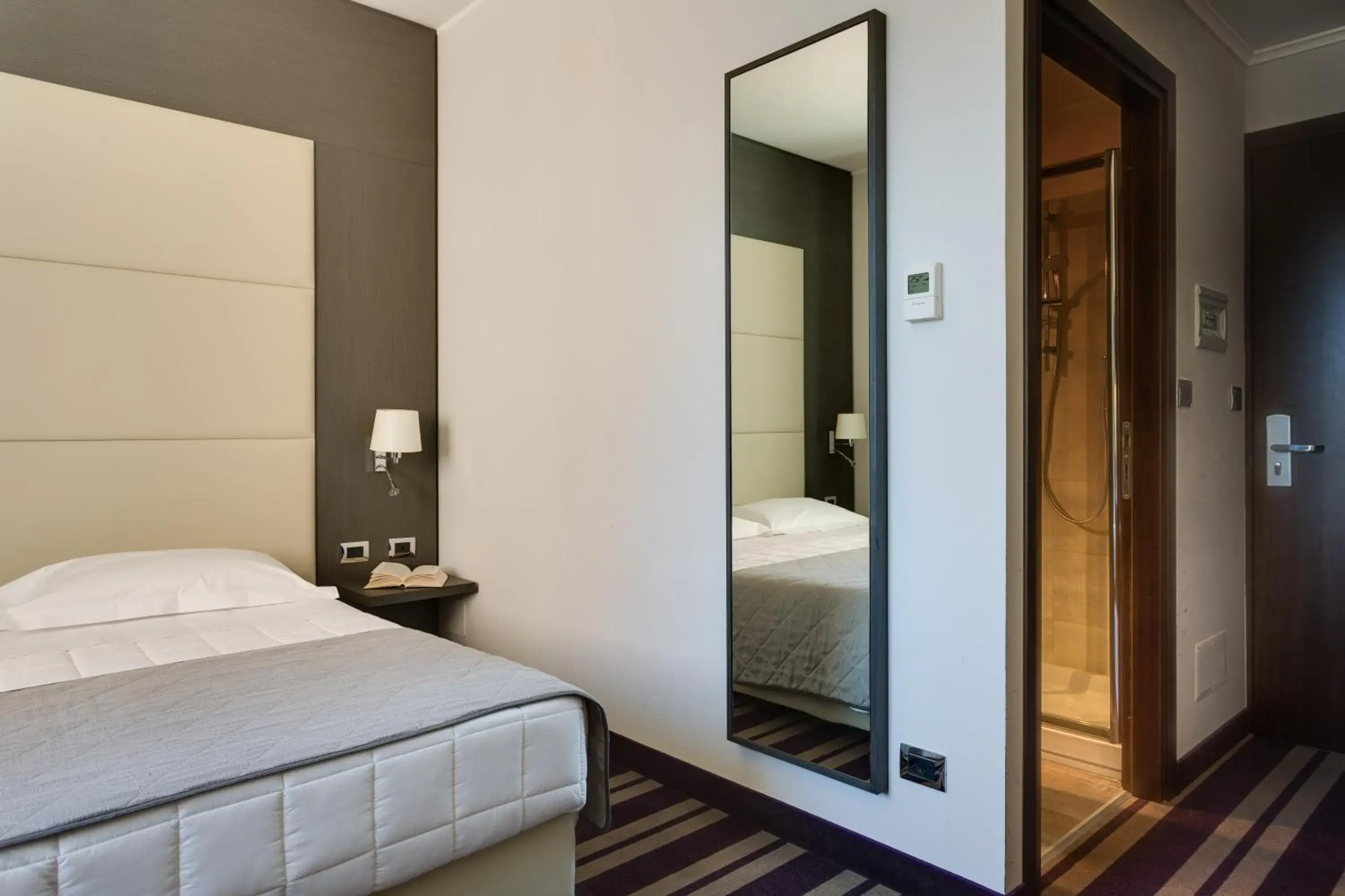 Double Room in Quality Hotel Green Palace Double Room in Quality Hotel Green Palace