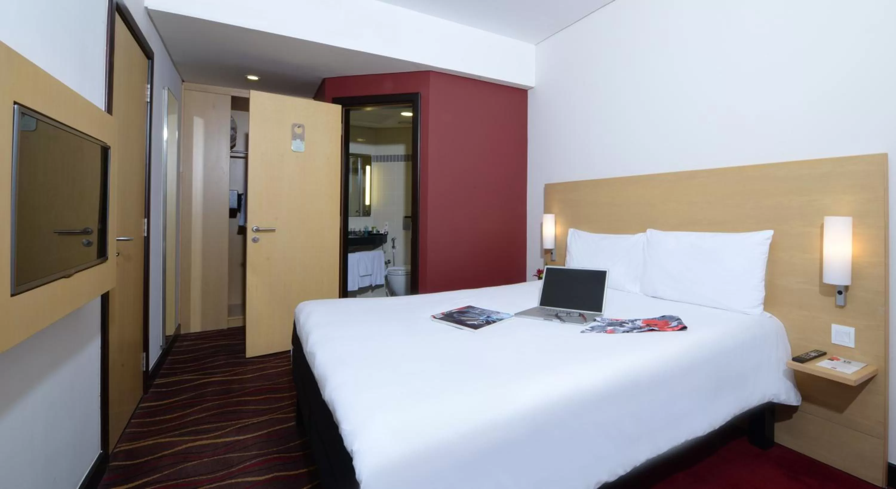 Bedroom, Bed in ibis Seef Manama