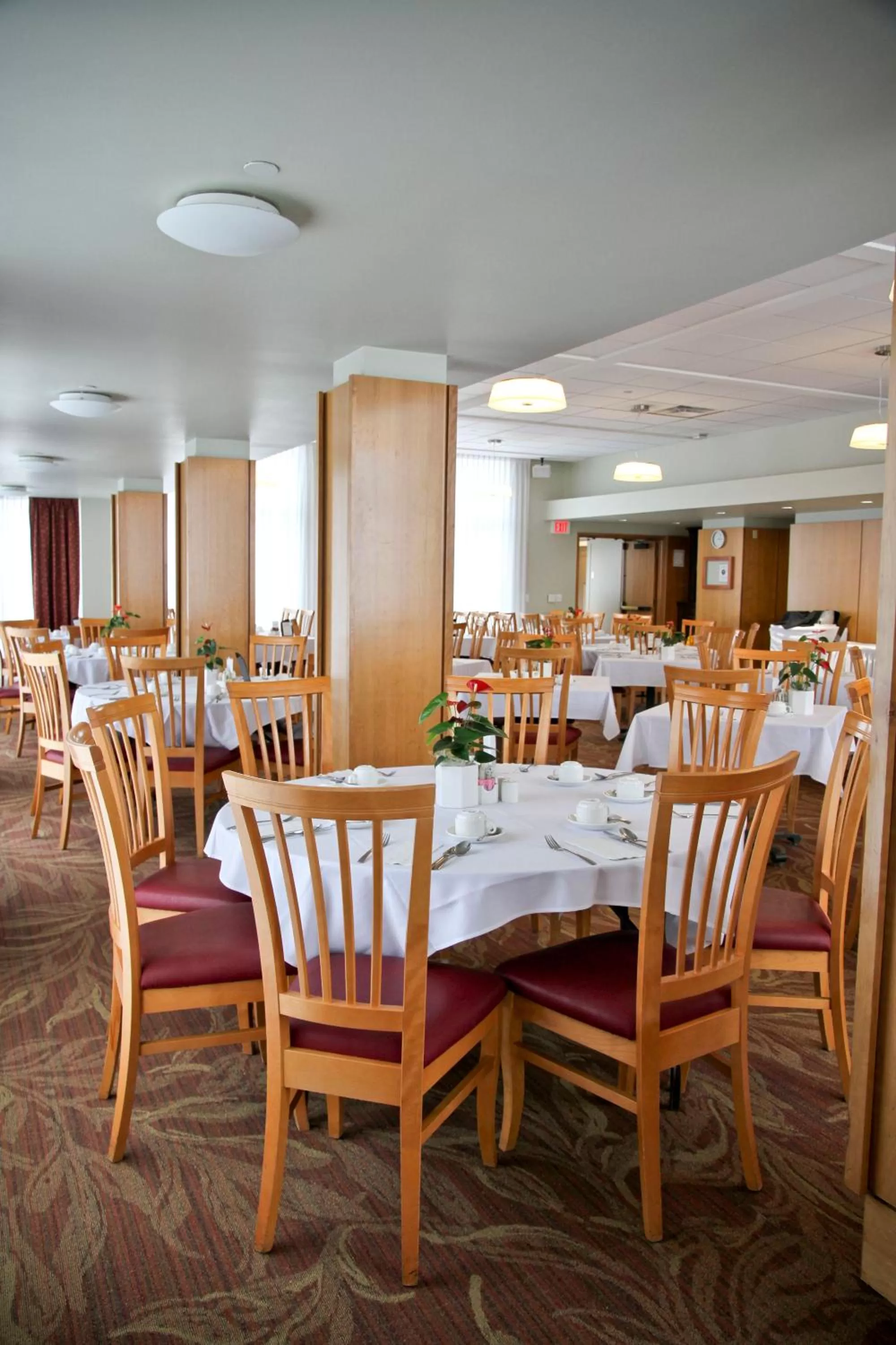 Restaurant/places to eat in Donald Gordon Hotel and Conference Centre