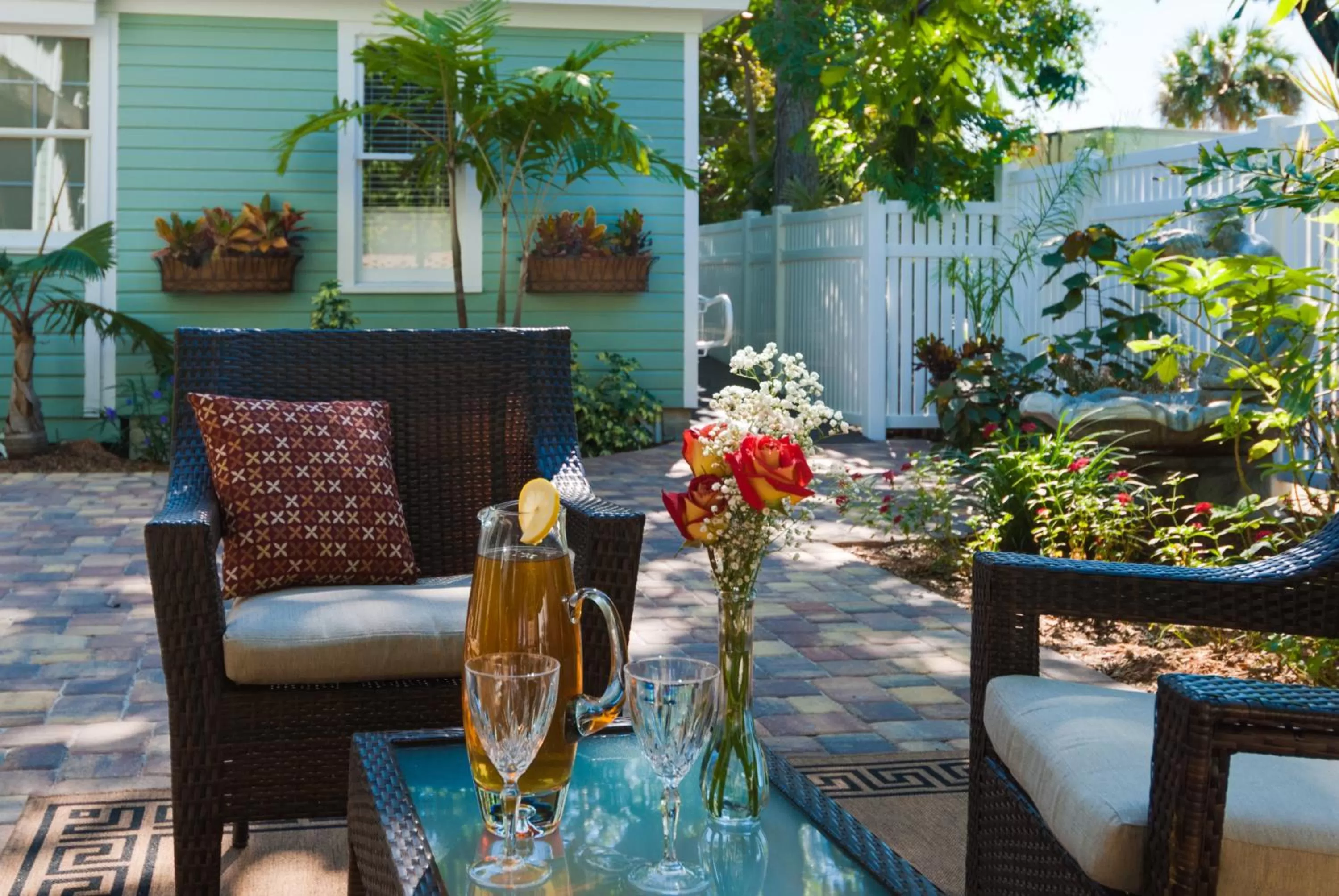 Patio in SeaGlass Inn Bed and Breakfast
