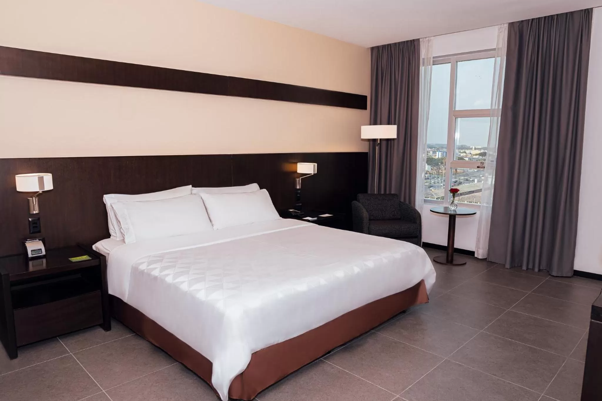 Photo of the whole room, Bed in Holiday Inn Guayaquil Airport by IHG