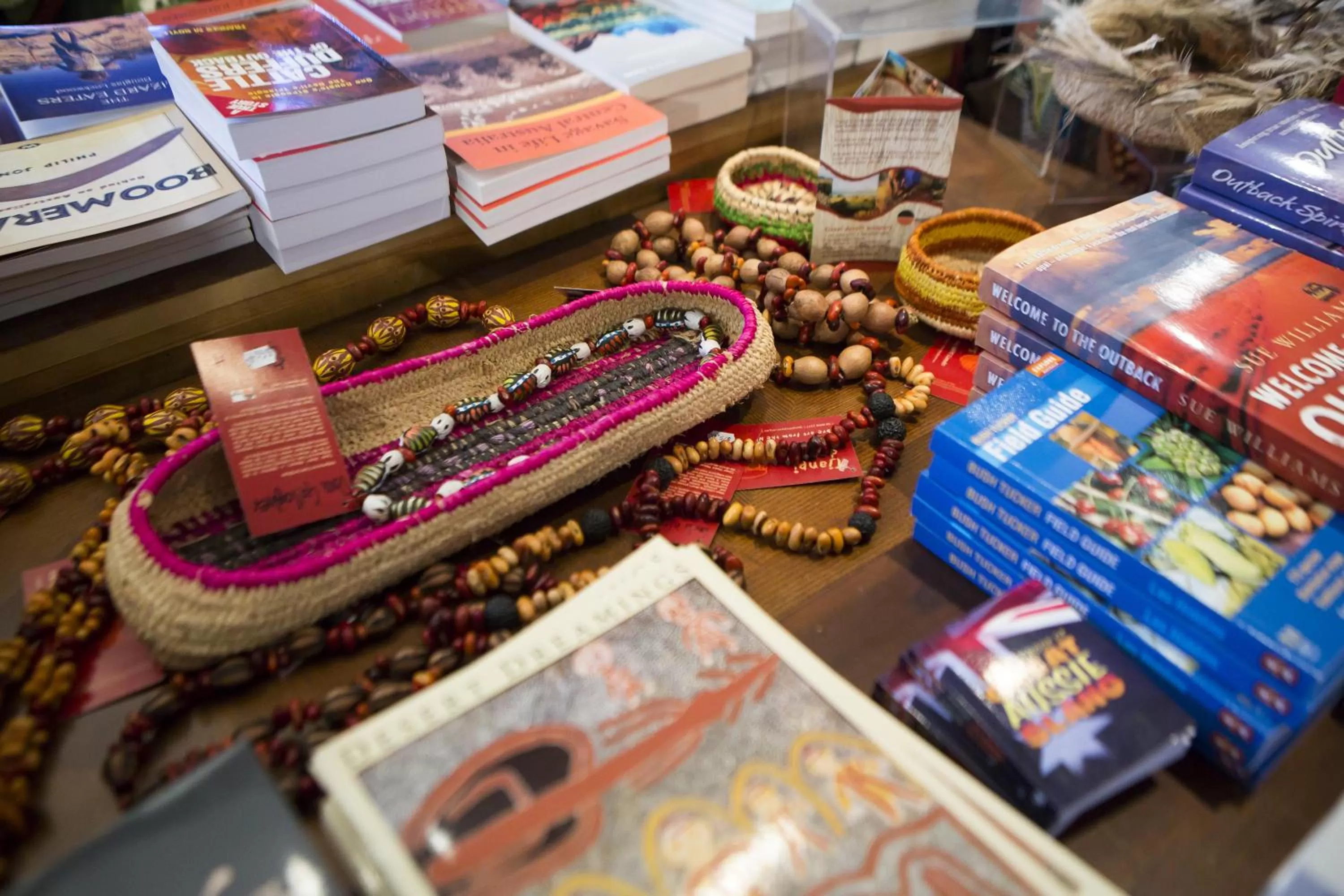 On-site shops in Mercure Alice Springs Resort