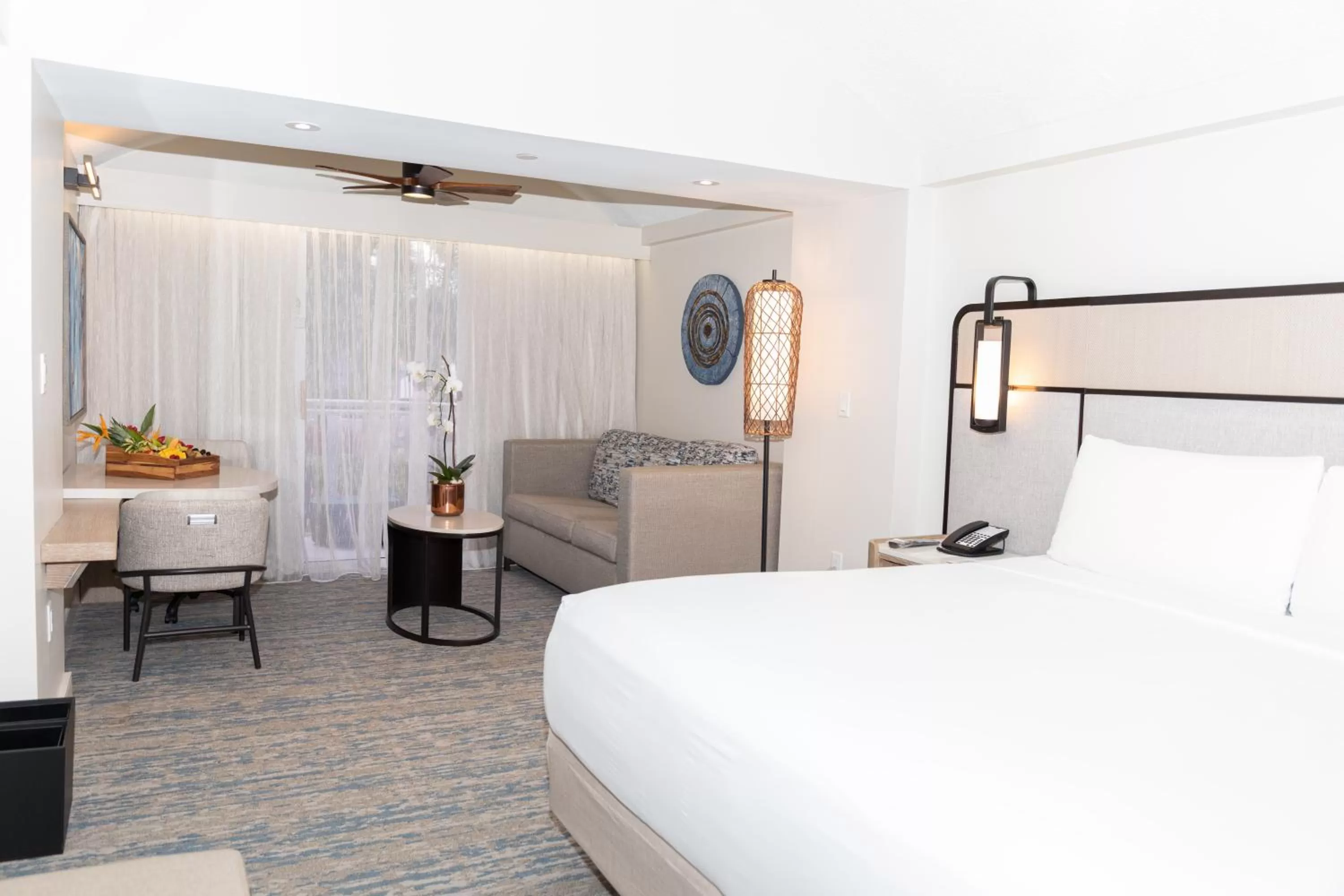 Photo of the whole room, Bed in The Royal Sonesta San Juan