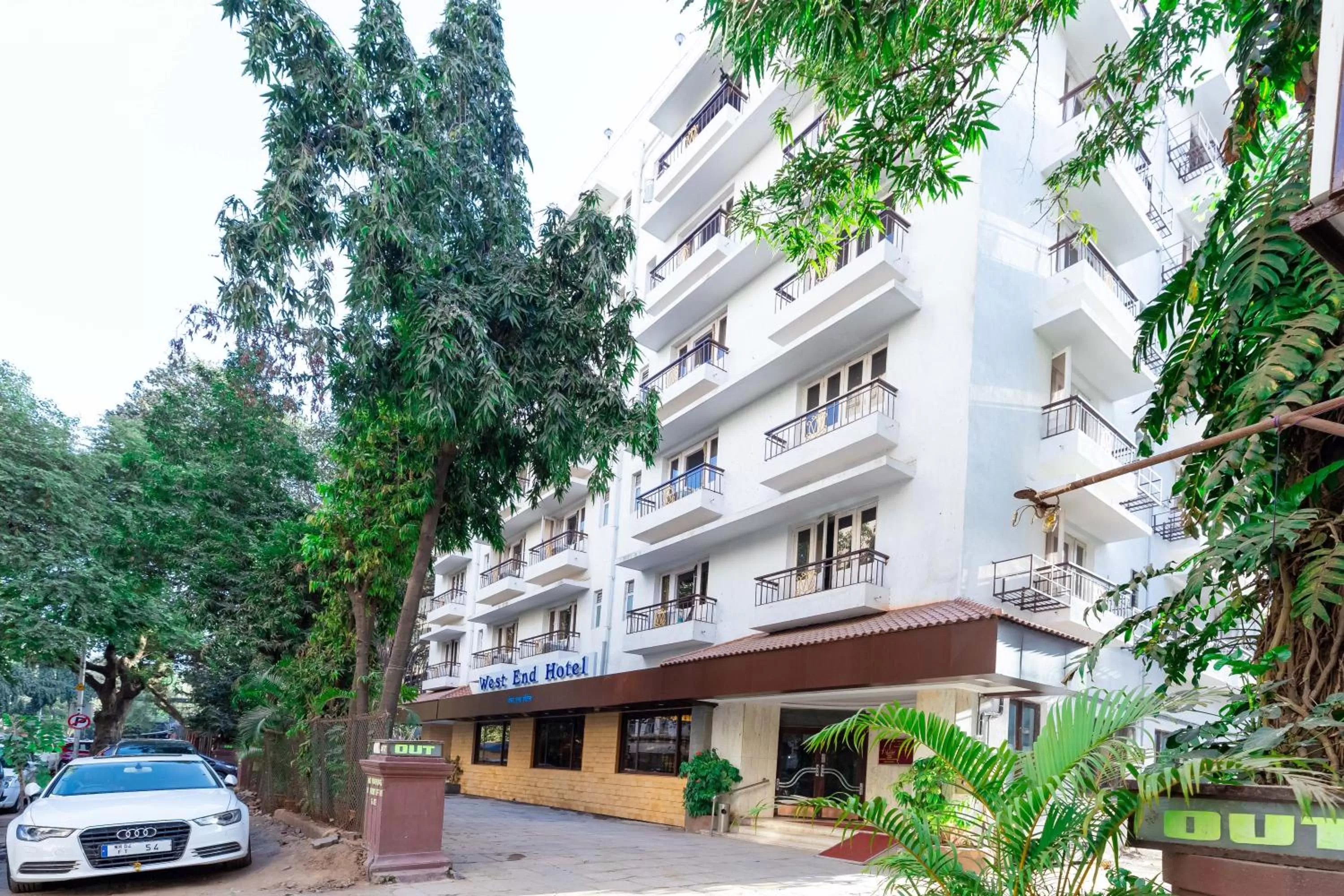 Facade/entrance in West End Hotel Opp Bombay Hospital