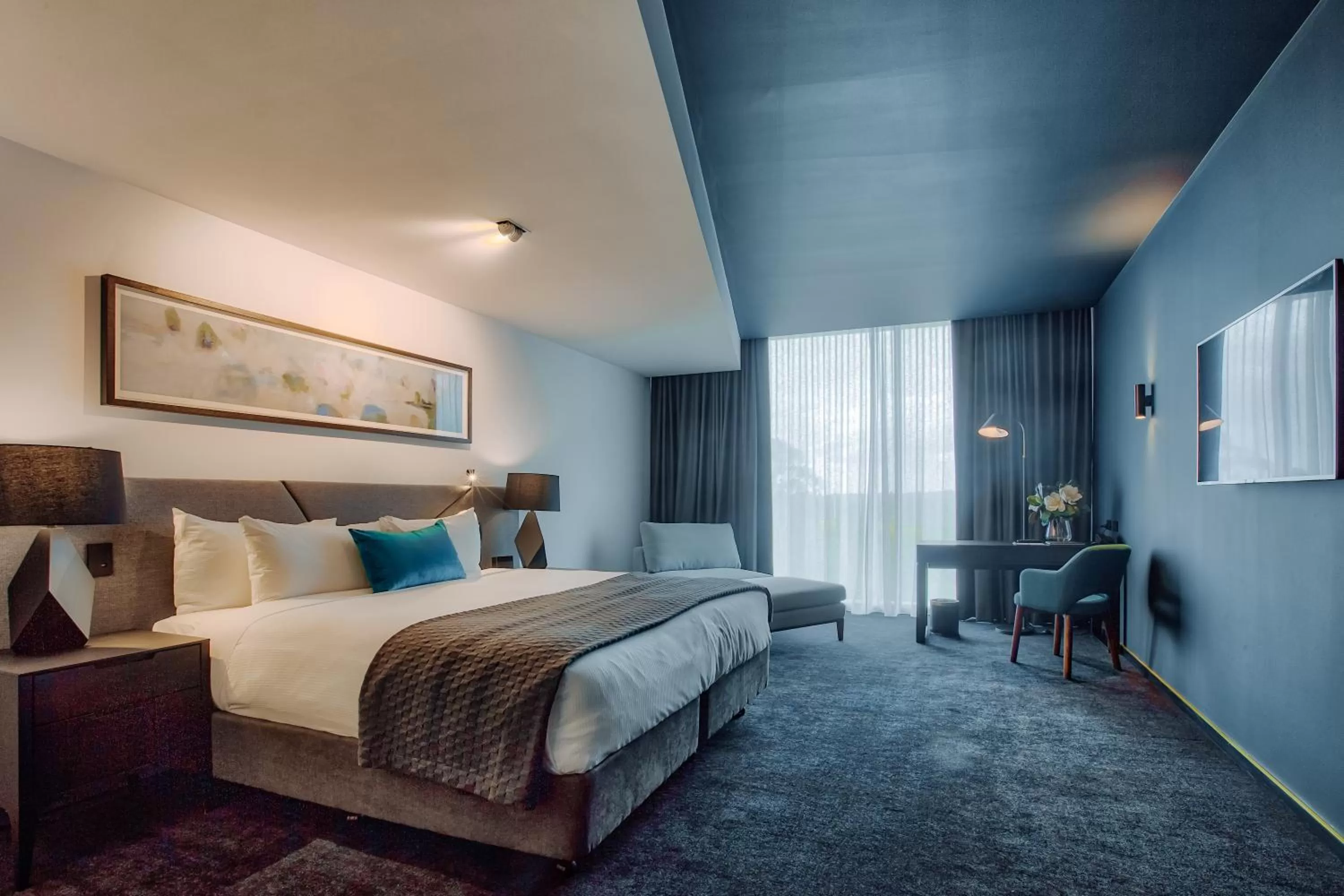 Bedroom, Bed in Eatons Hill Hotel