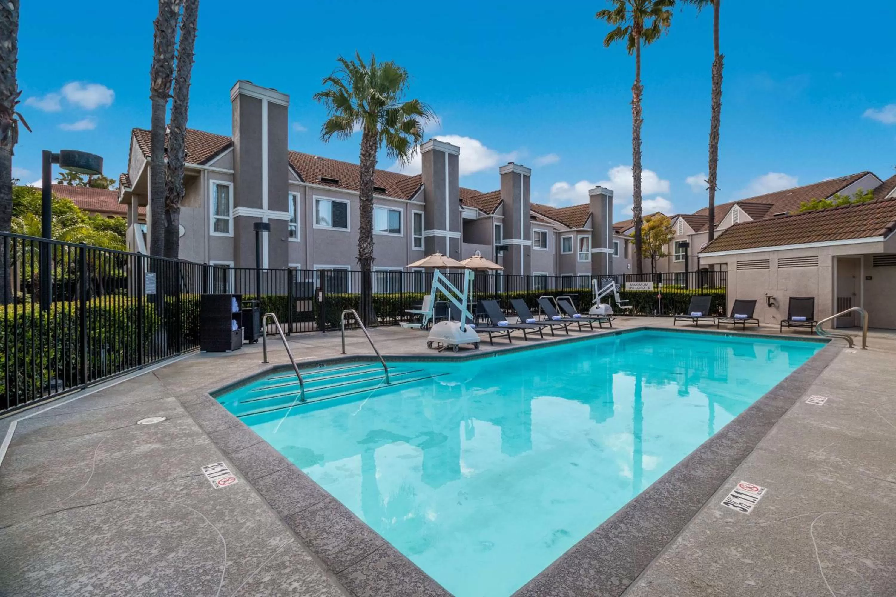 Pool view in Sonesta ES Suites Huntington Beach Fountain Valley