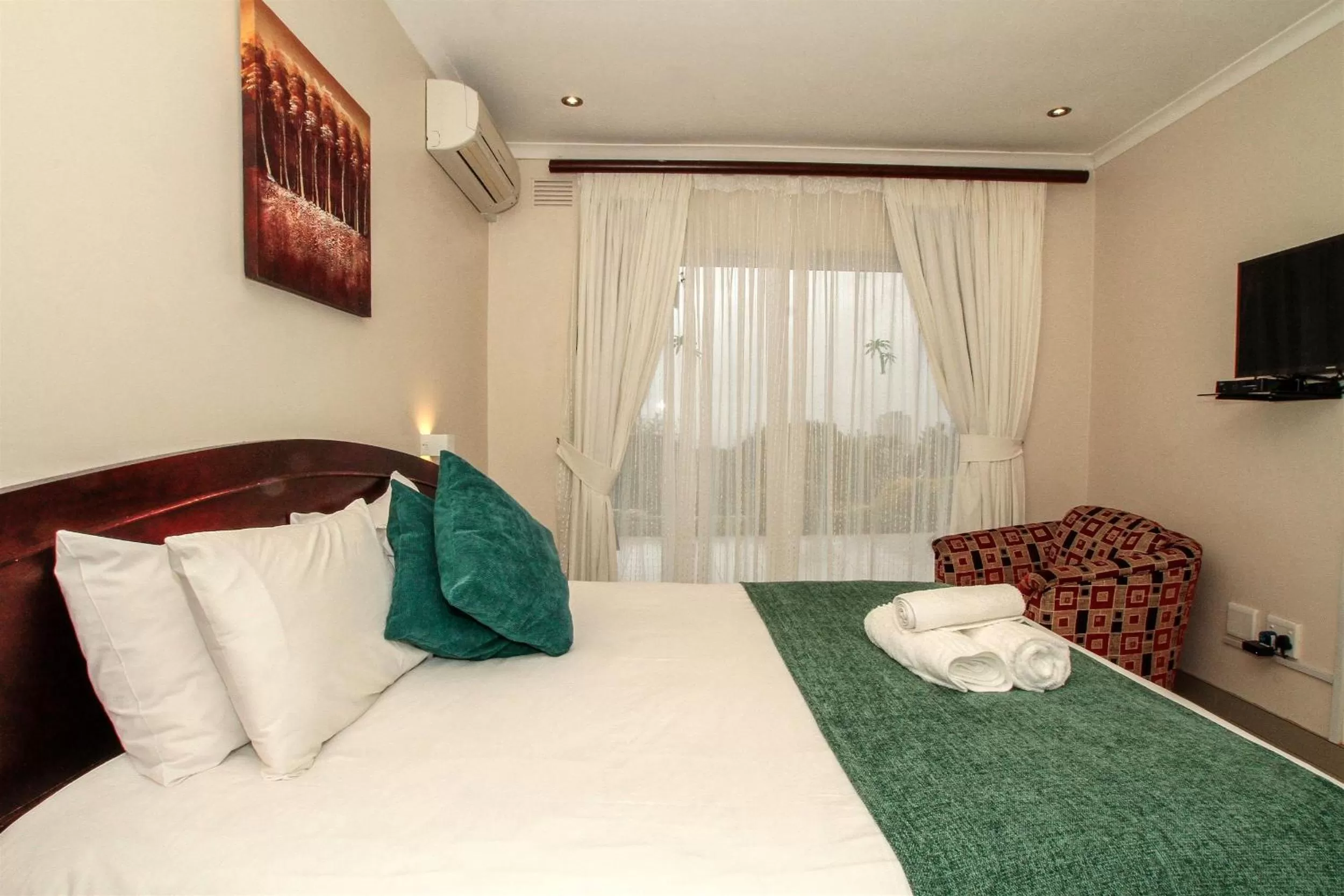 Bed in Addis Bed and Breakfast