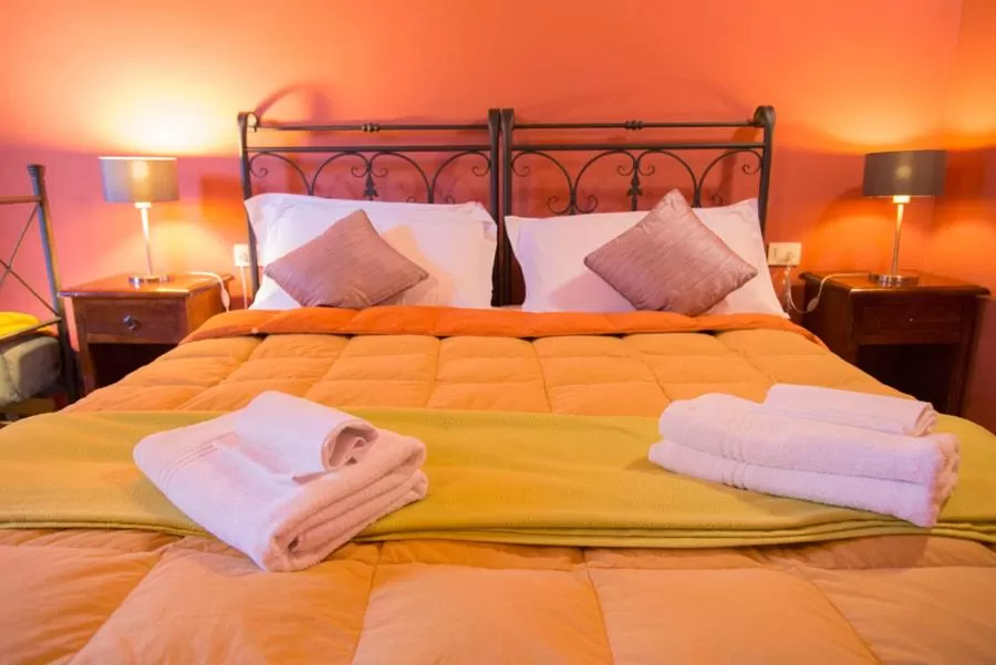 Bed in Florence Decamerone B&B