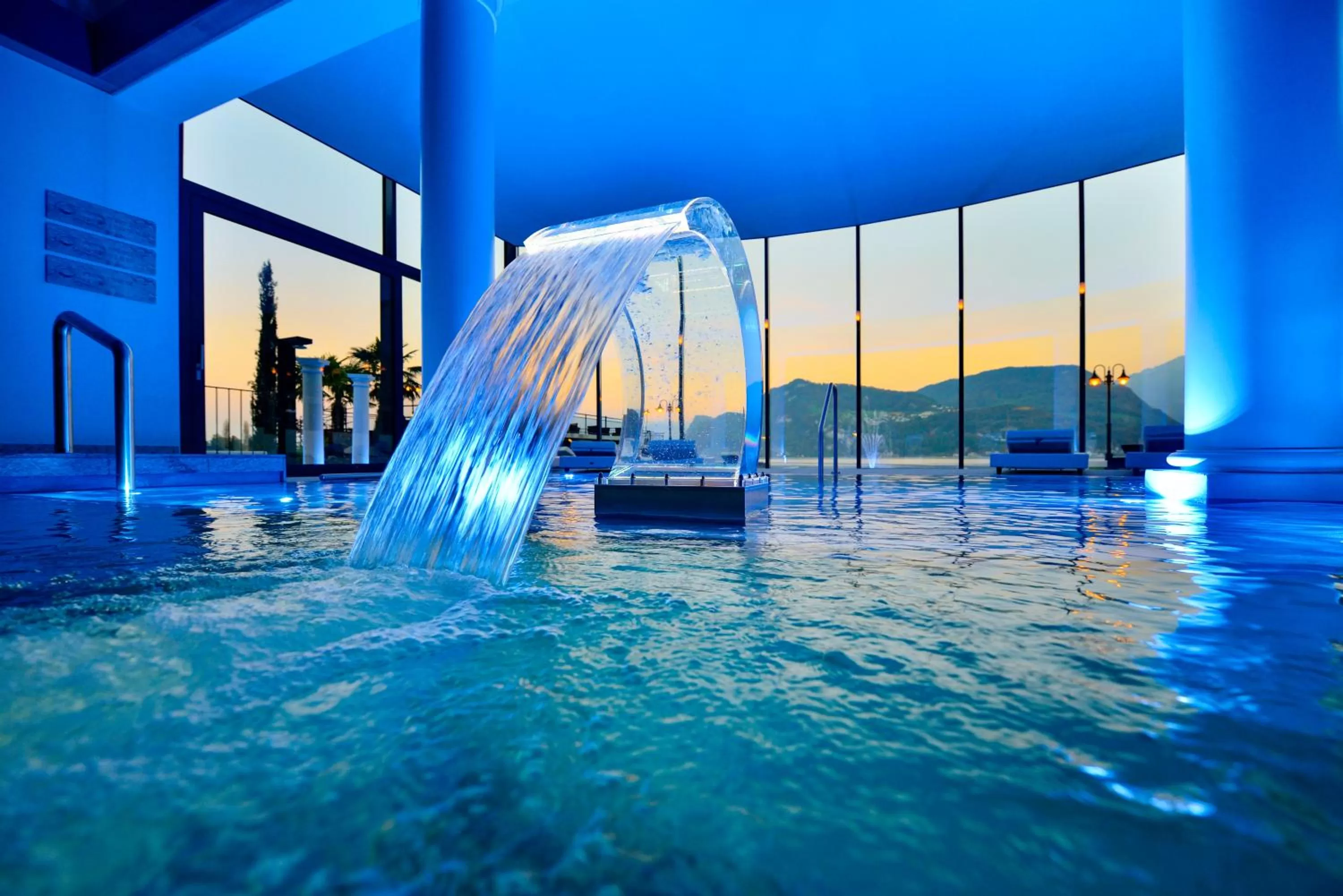 Swimming pool in Seehotel Pilatus