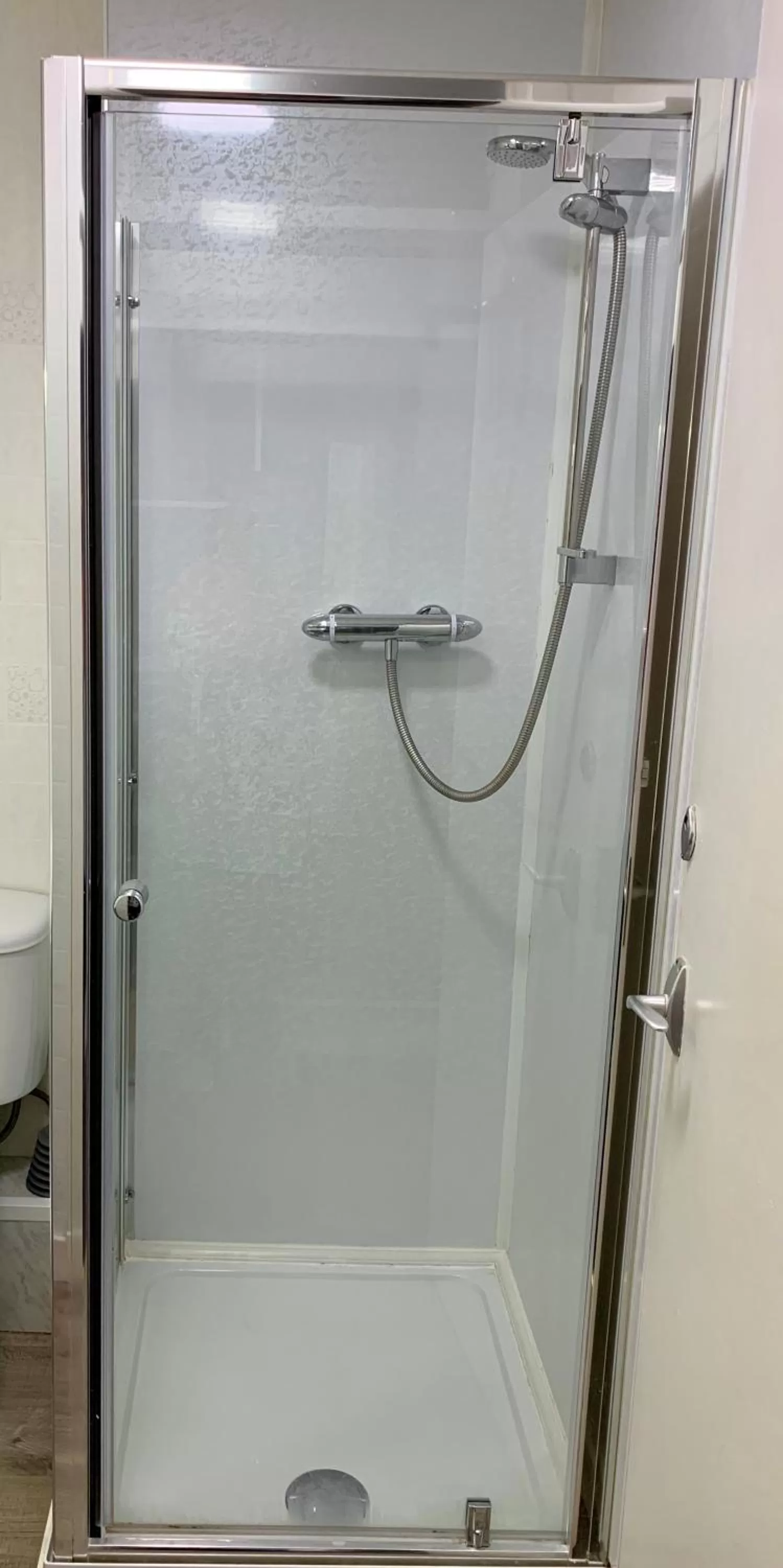 Shower in Northumberland Hotel