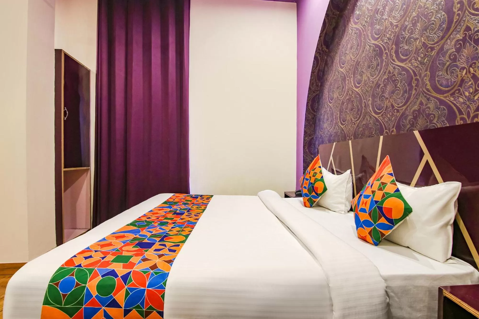 Bedroom, Bed in FabHotel Sallow Grand