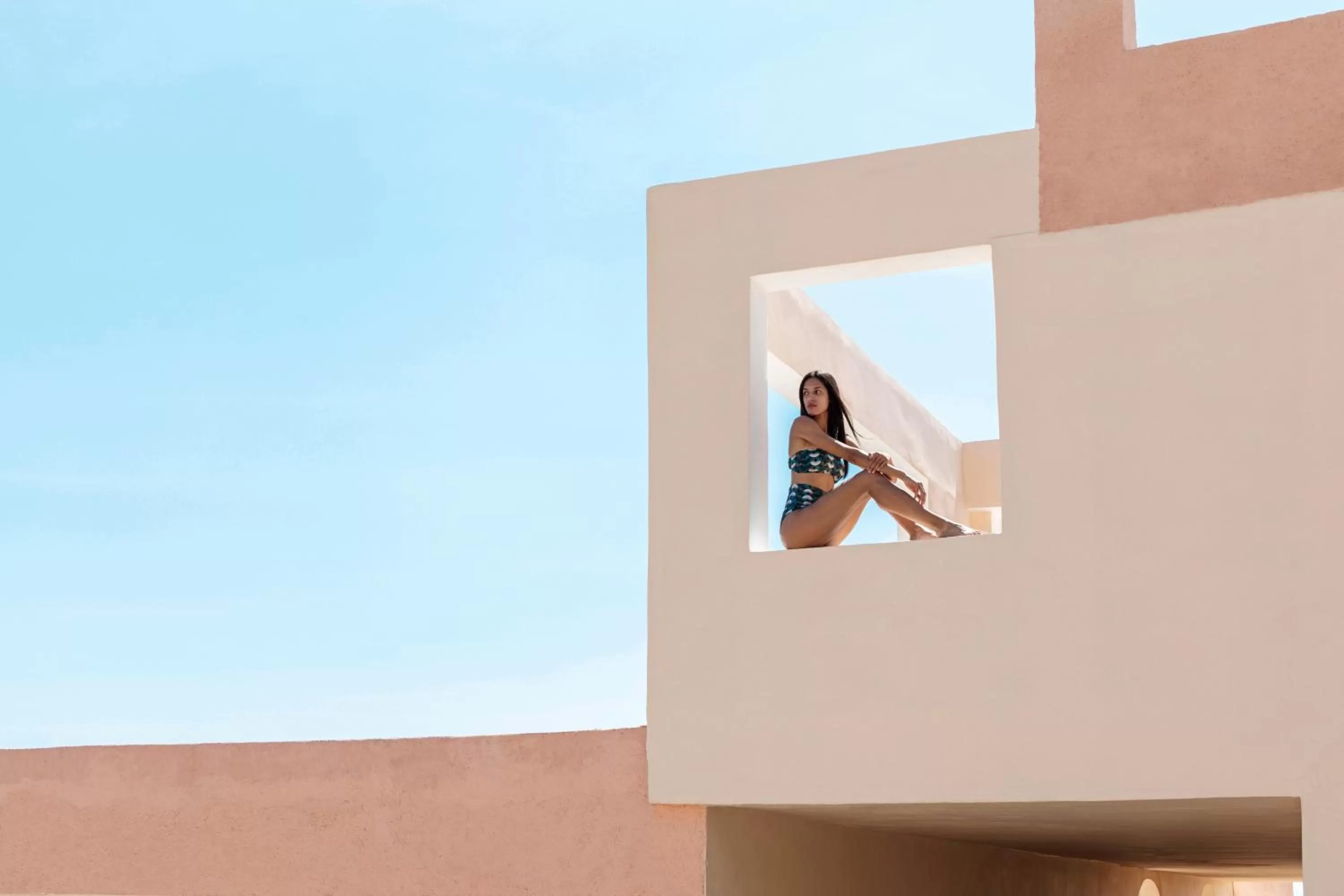 Area and facilities in Mitsis Family Village