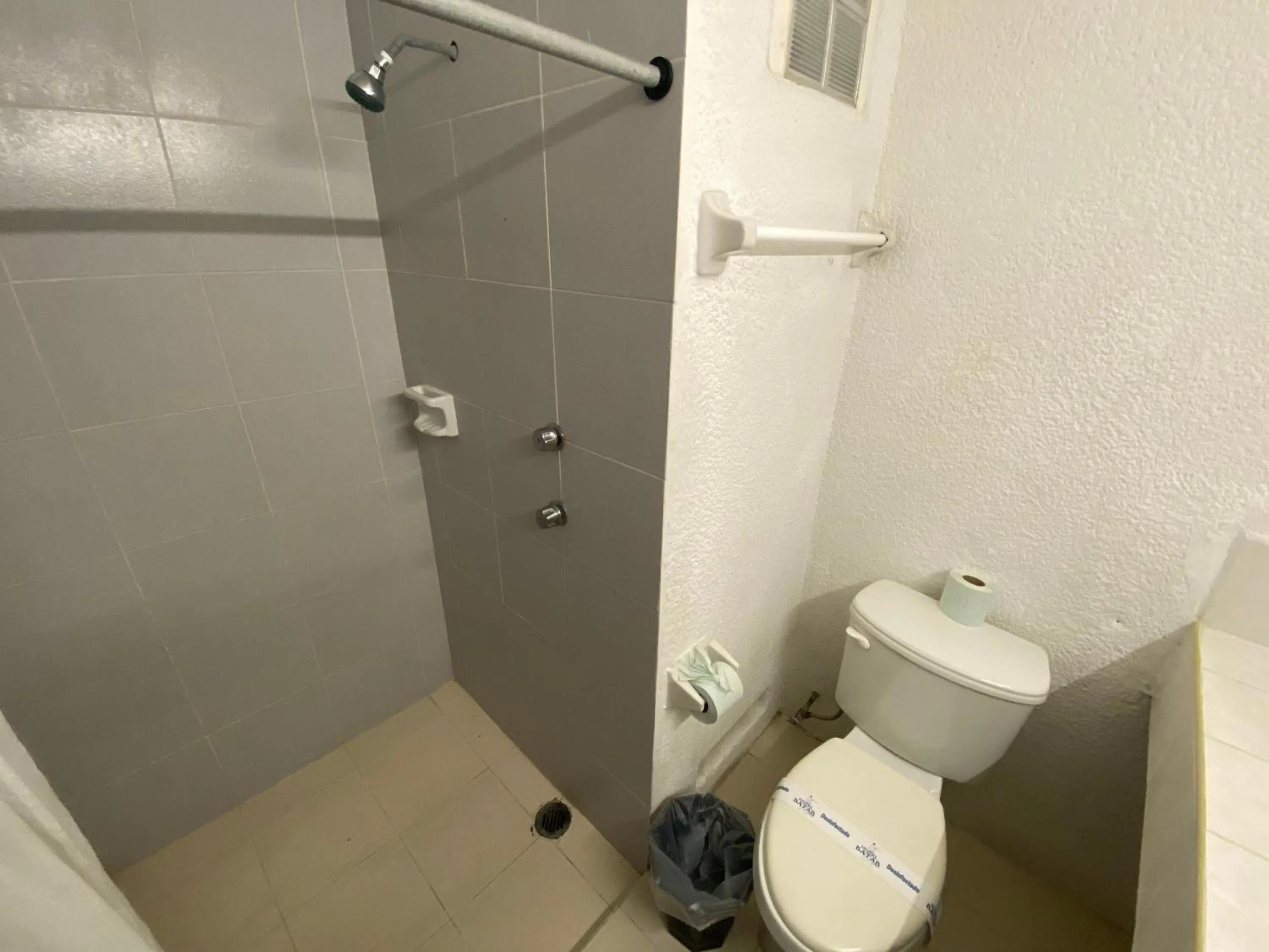 Bathroom in Hotel Batab