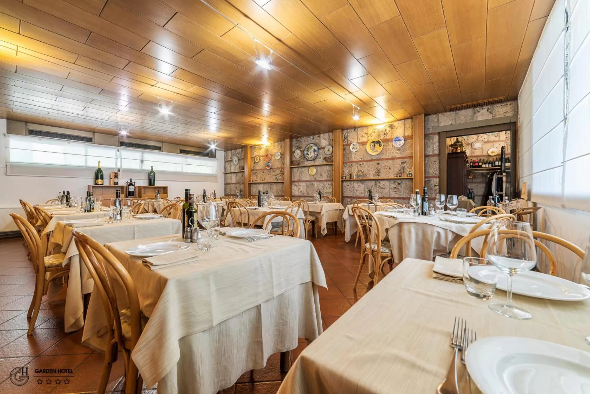 Restaurant/places to eat in Hotel Garden Terni