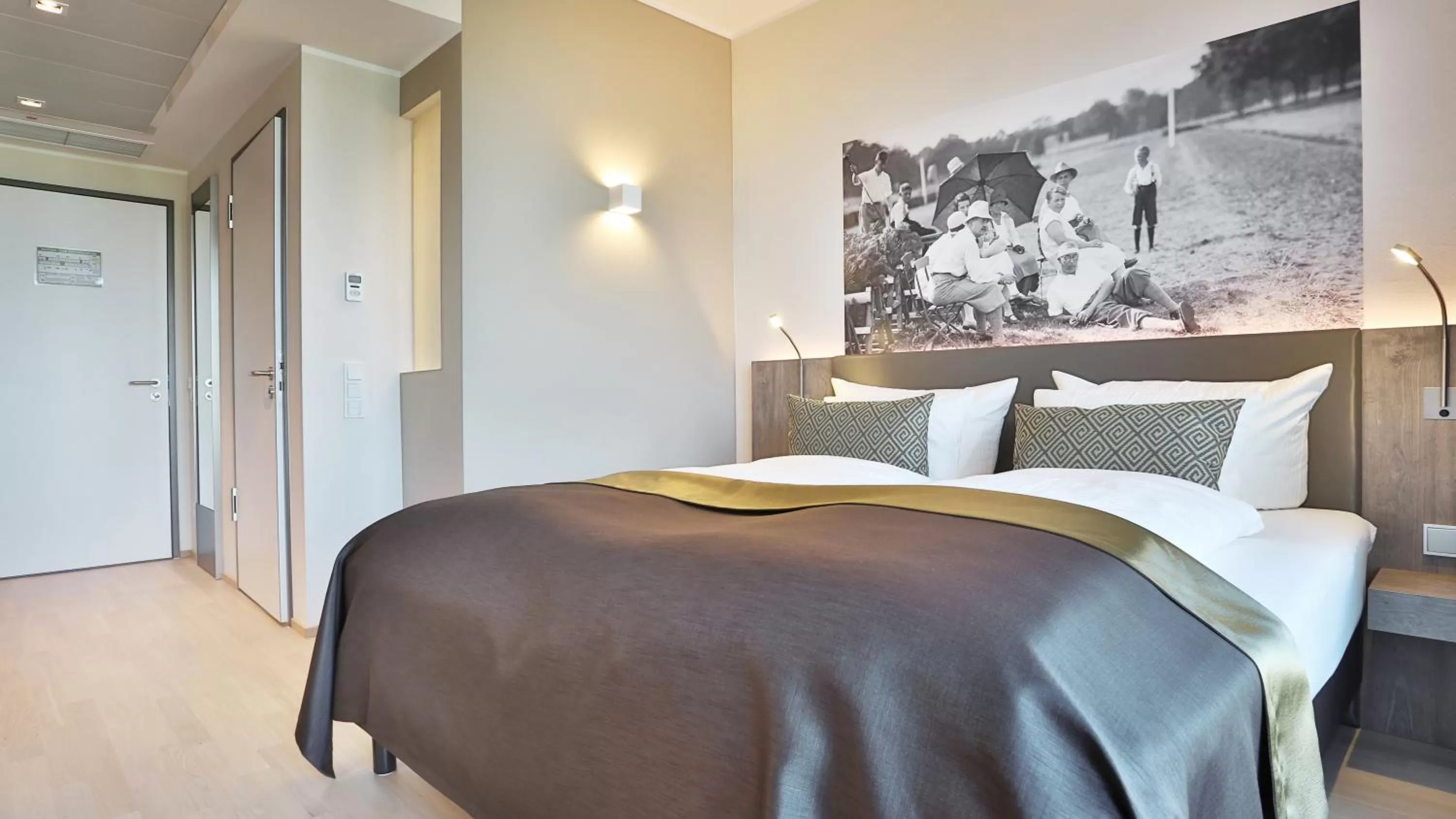 Photo of the whole room, Bed in Hotel TheGreen