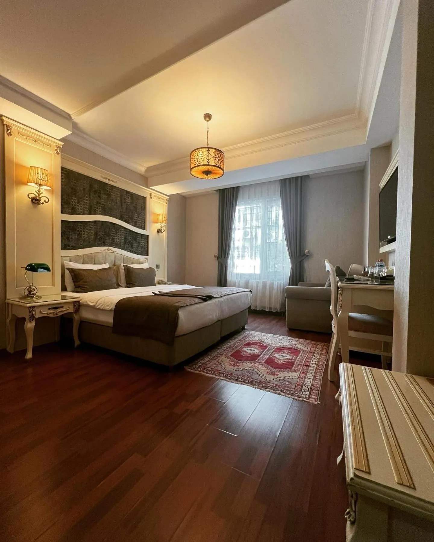 Bed in Muyan Suites