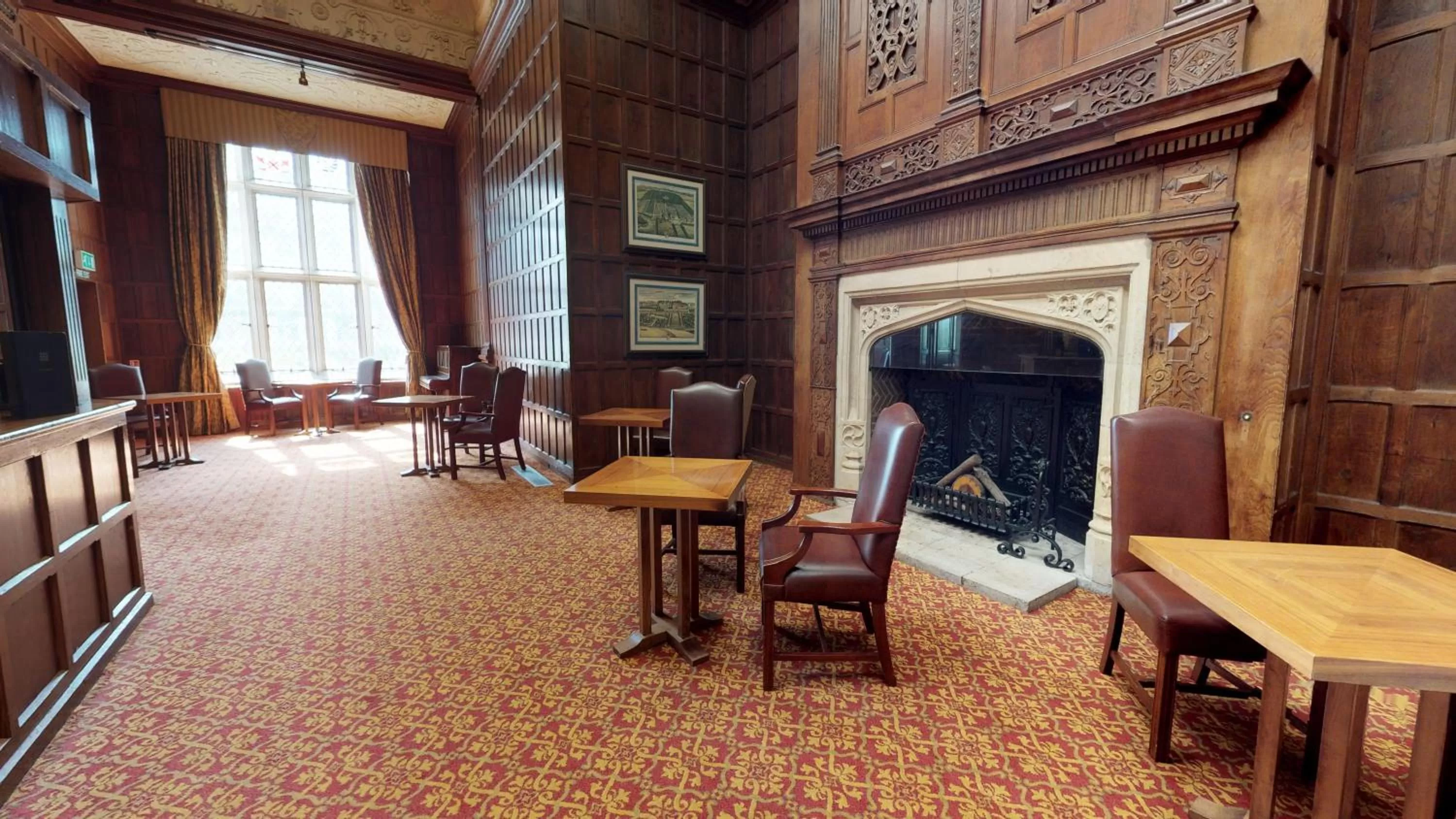 Lounge or bar, Restaurant/Places to Eat in Macdonald Elmers Court Resort