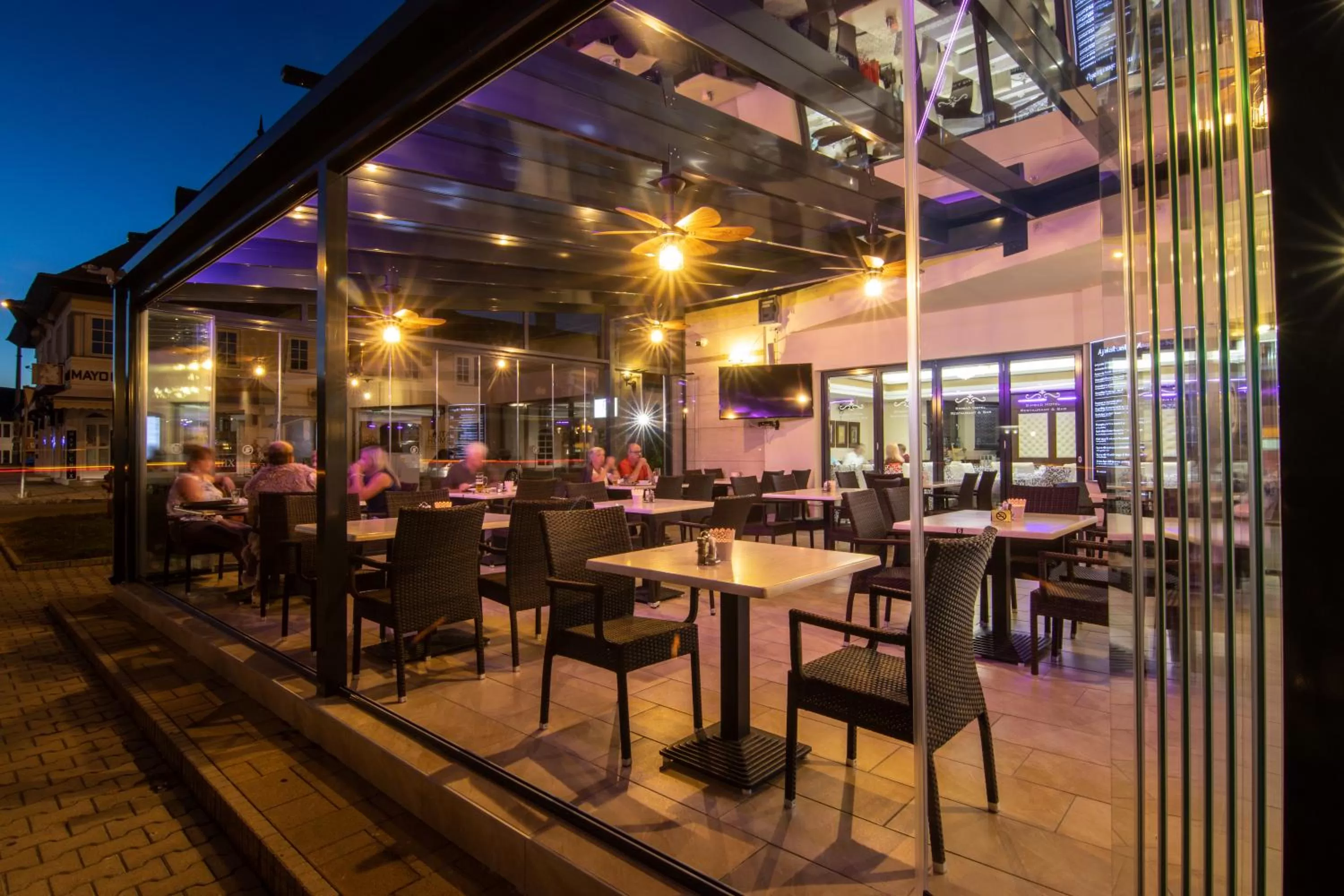 Property building in Simbad Hotel & Bar Superior