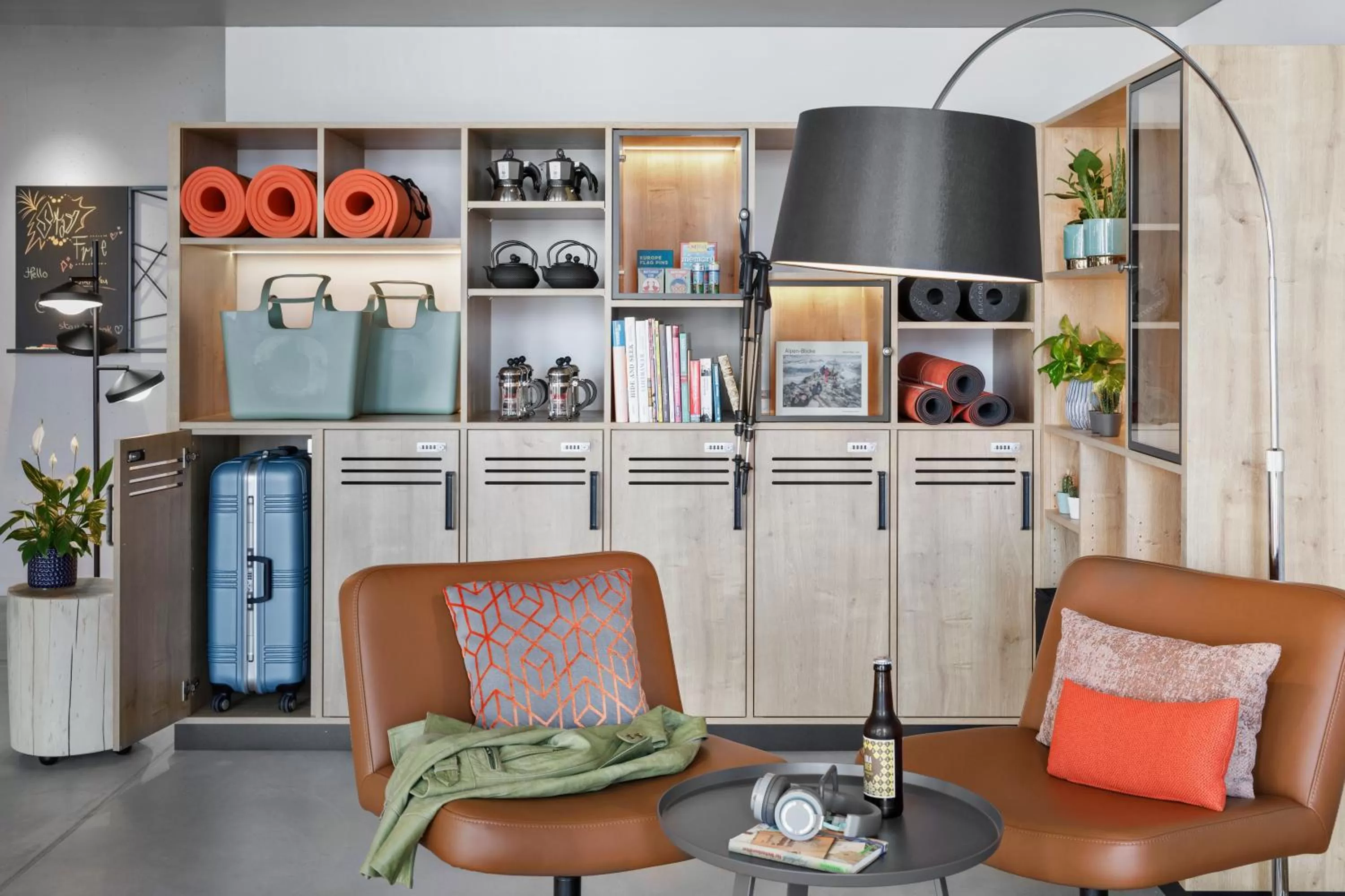 Communal lounge/ TV room in Stay KooooK Bern Wankdorf - Online Check In