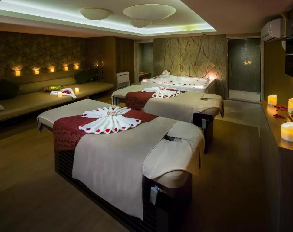 Bed in Windsor Hotel & Convention Center Istanbul