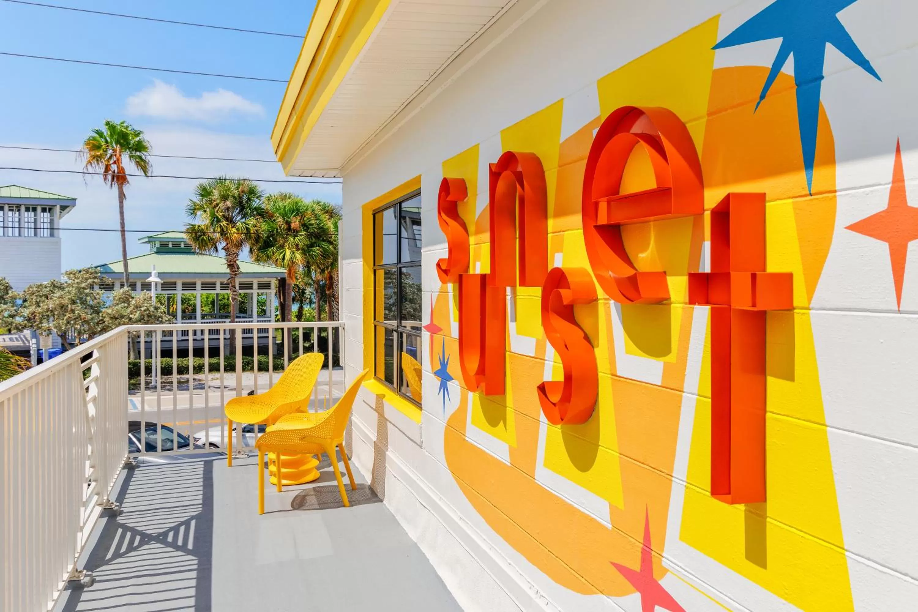 Balcony/Terrace in Sunset Inn and Cottages
