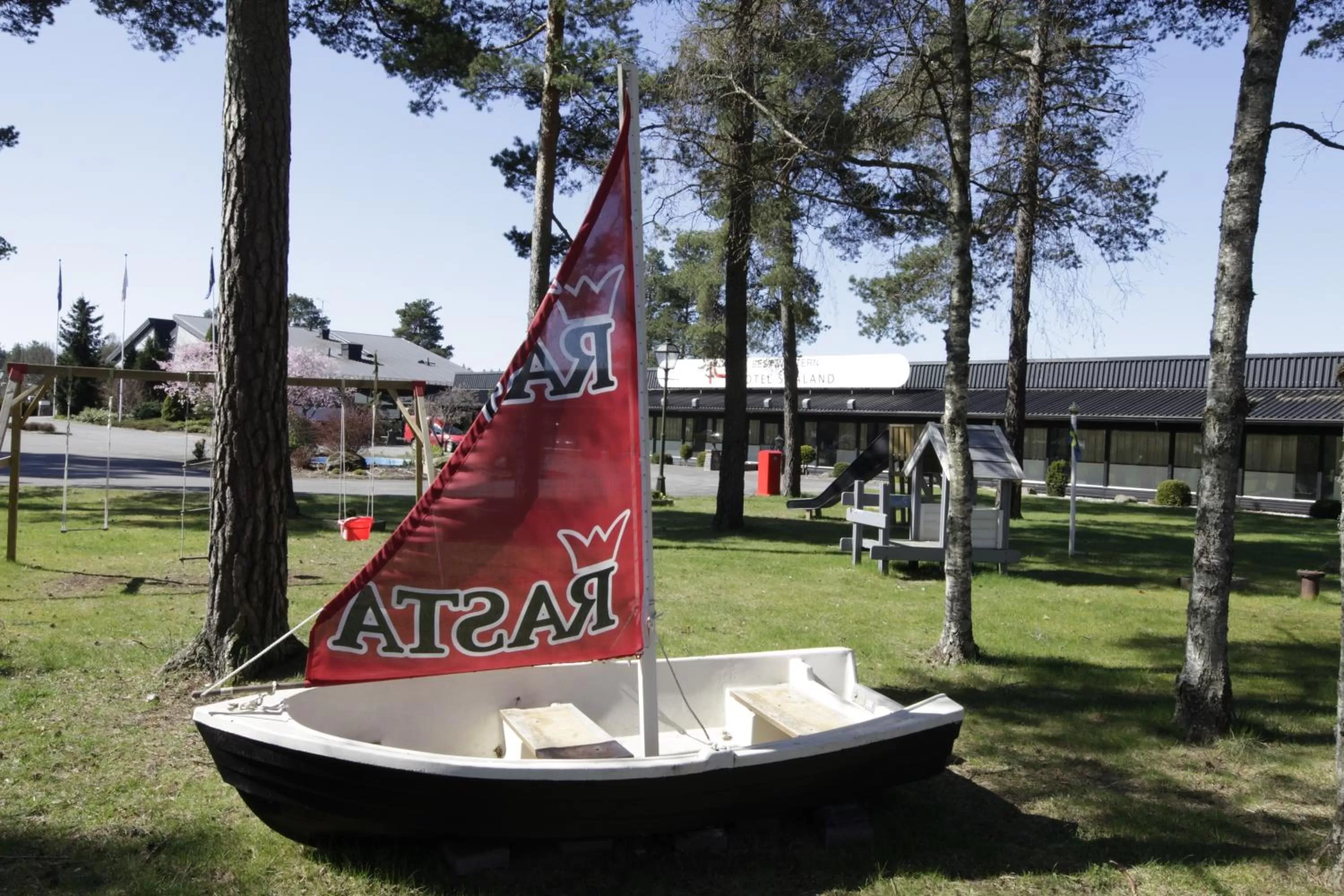 Facade/entrance in Hotel Småland