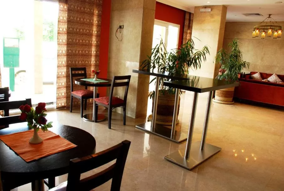 Restaurant/places to eat in Philae Hotel Aswan
