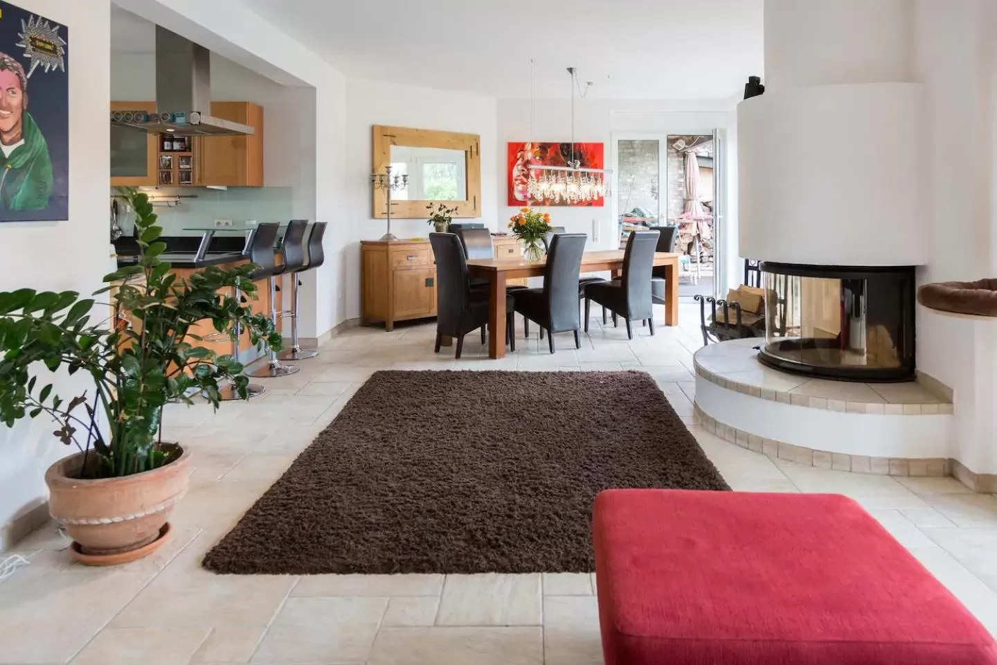 Dining area in Schönste Lage am Rhein in unmittelbarer Stadtnähe, B & B