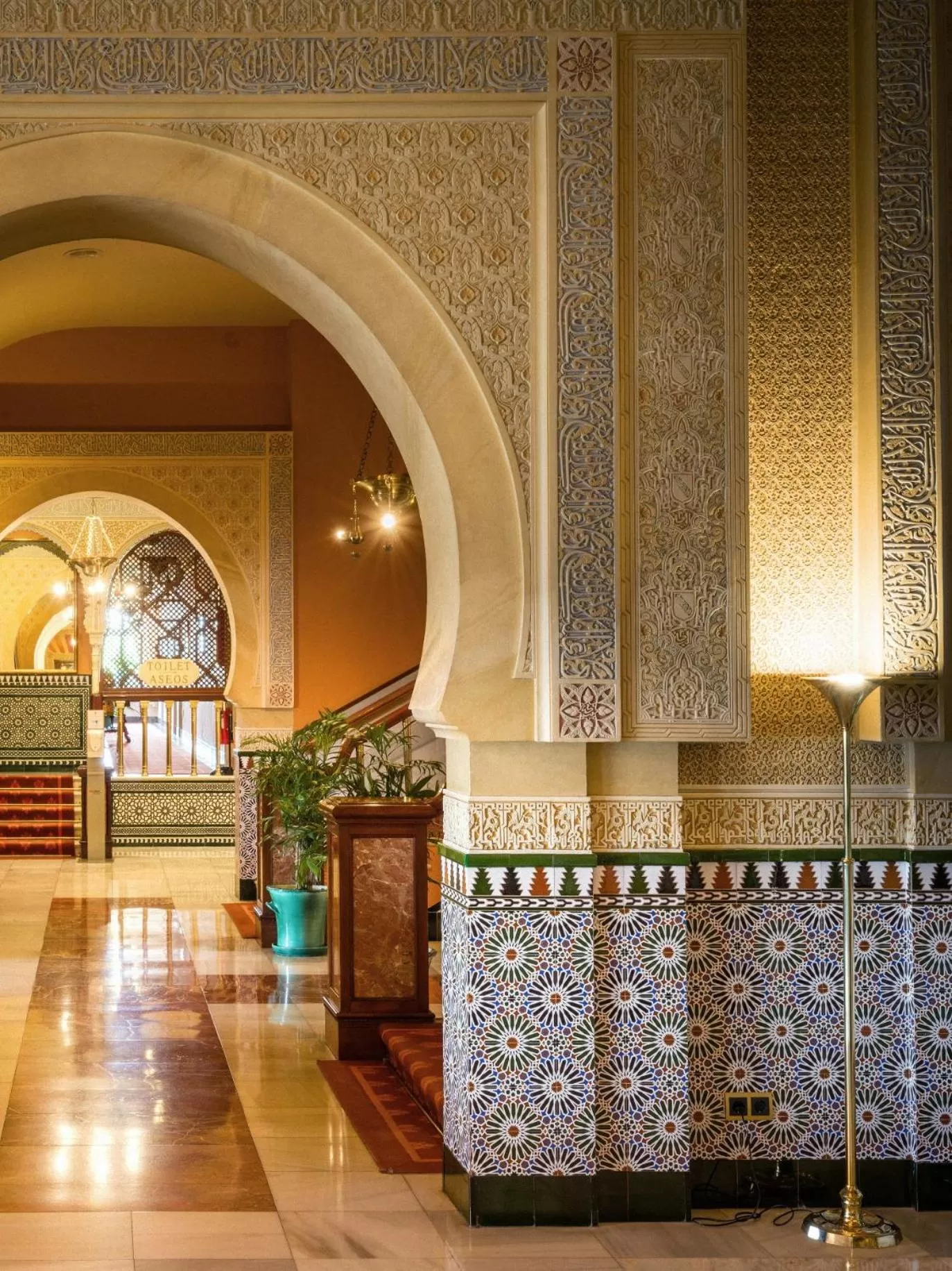 Lobby or reception in Alhambra Palace Hotel