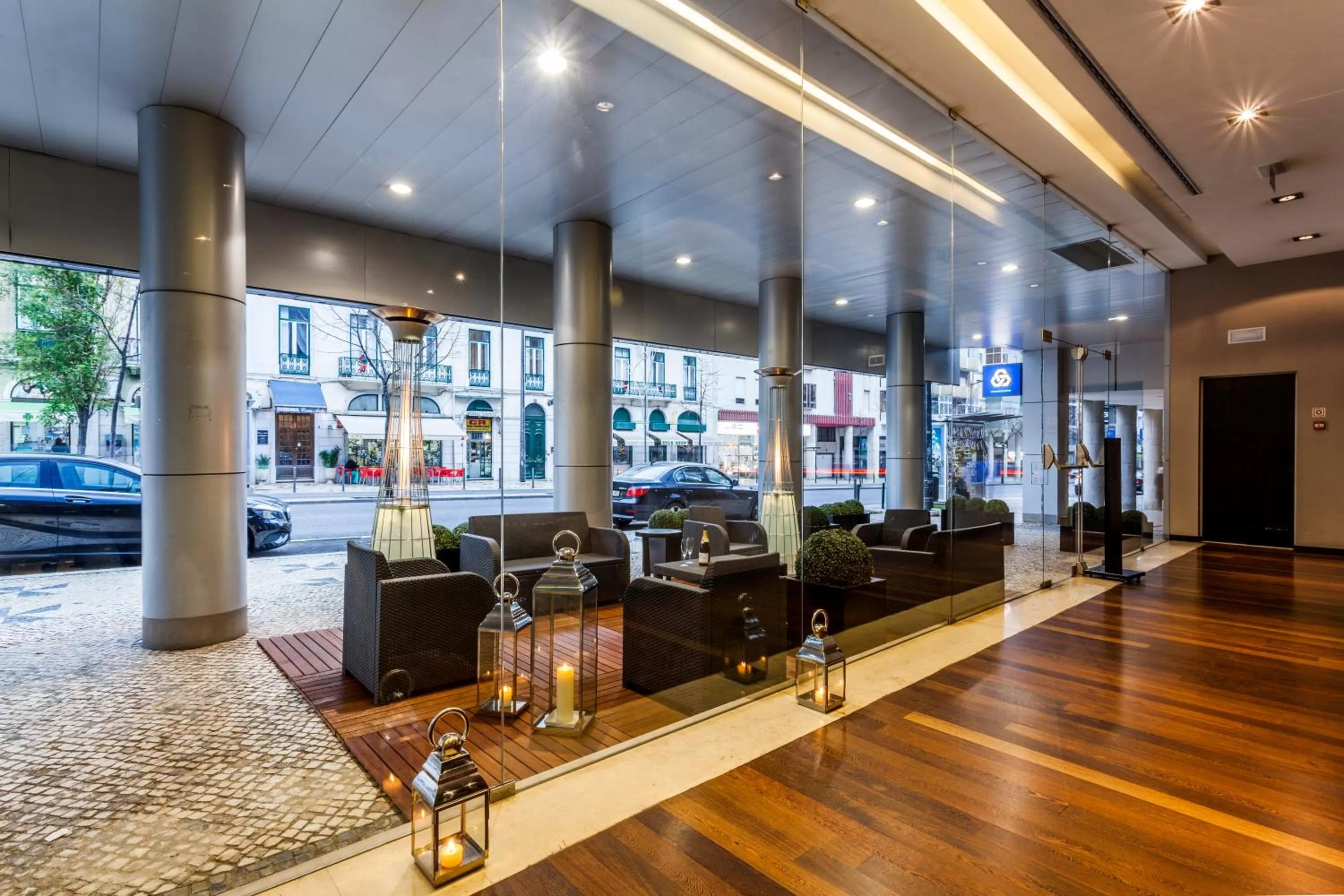 Facade/entrance in Czar Lisbon Hotel