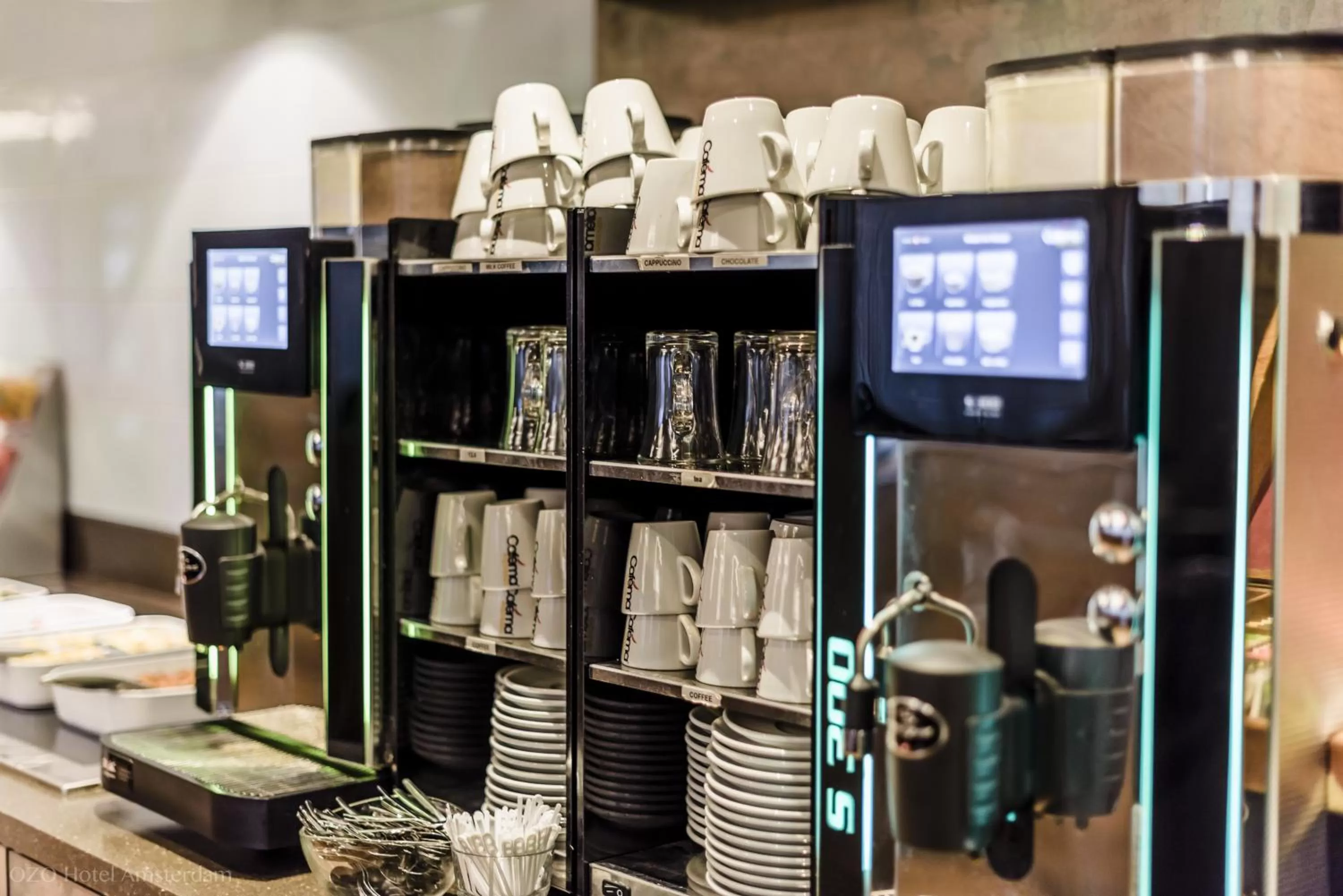 Restaurant/places to eat in OZO Hotels Arena Amsterdam