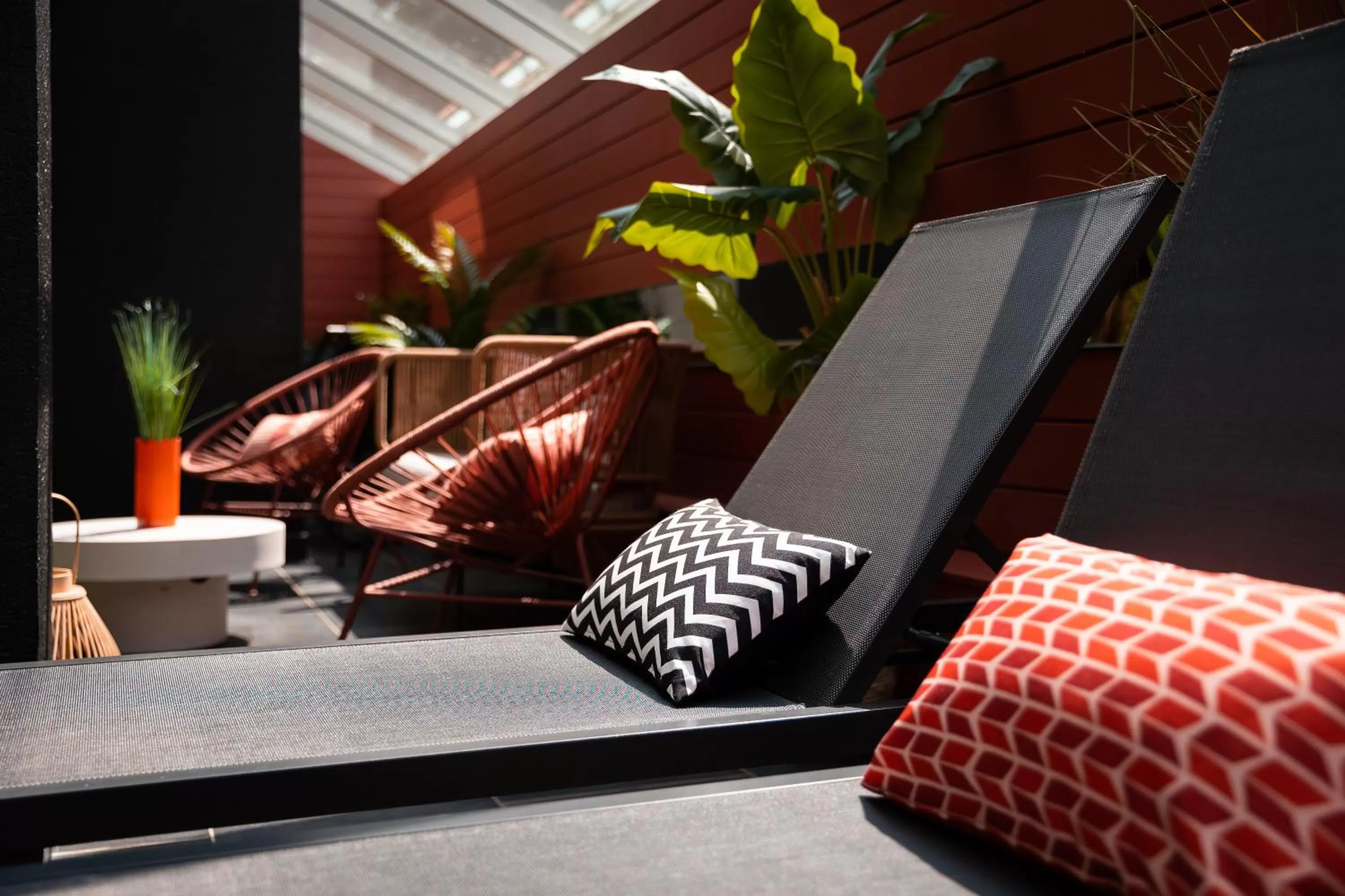 Swimming pool in Hôtel Diana Restaurant & Spa by HappyCulture