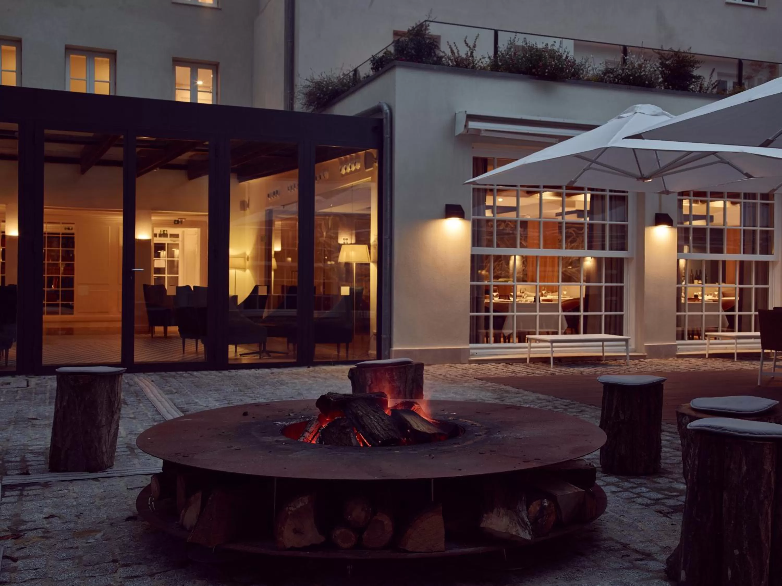 Facade/entrance in La Demeure Du Parc