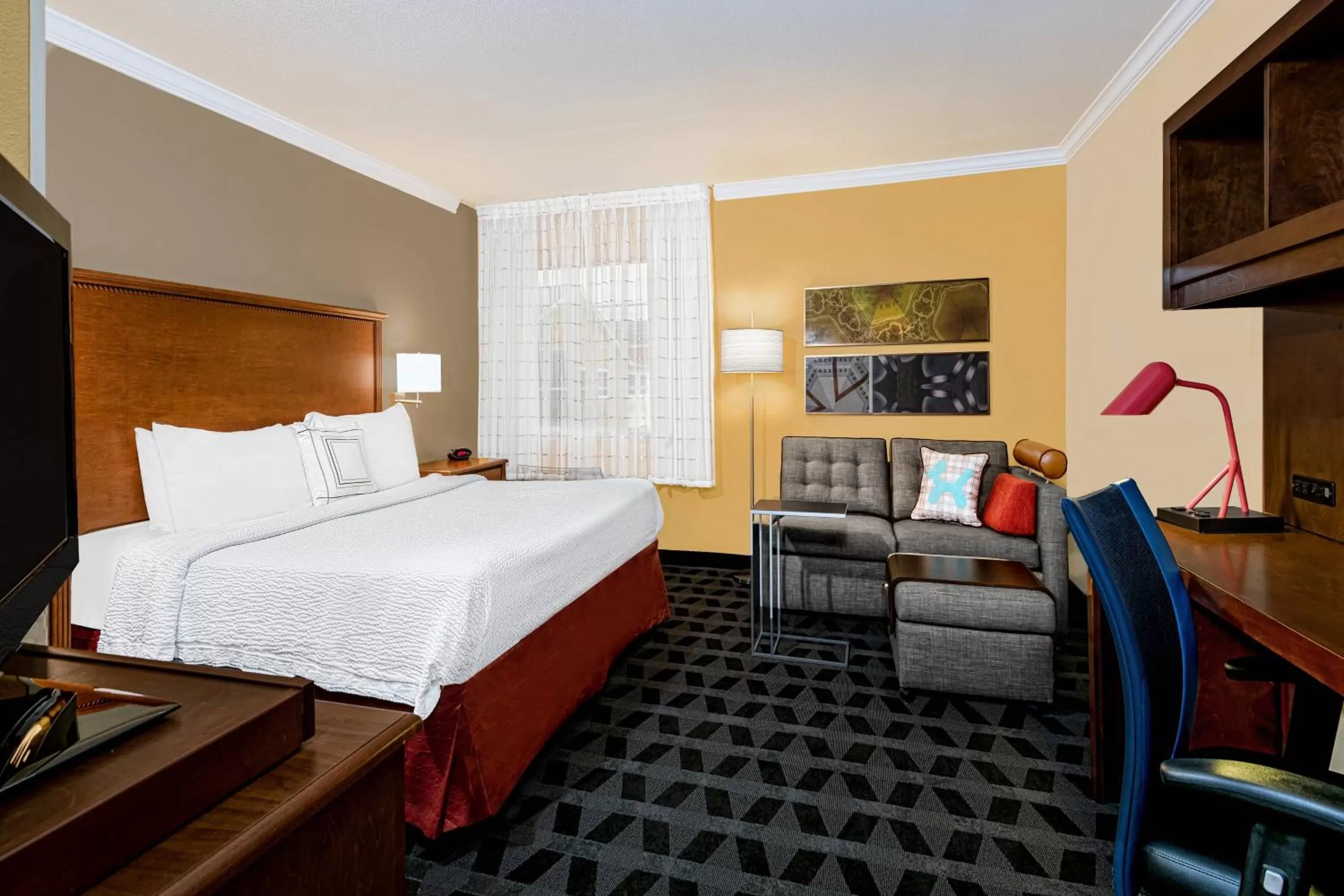 Photo of the whole room, Bed in TownePlace Suites by Marriott San Antonio Northwest