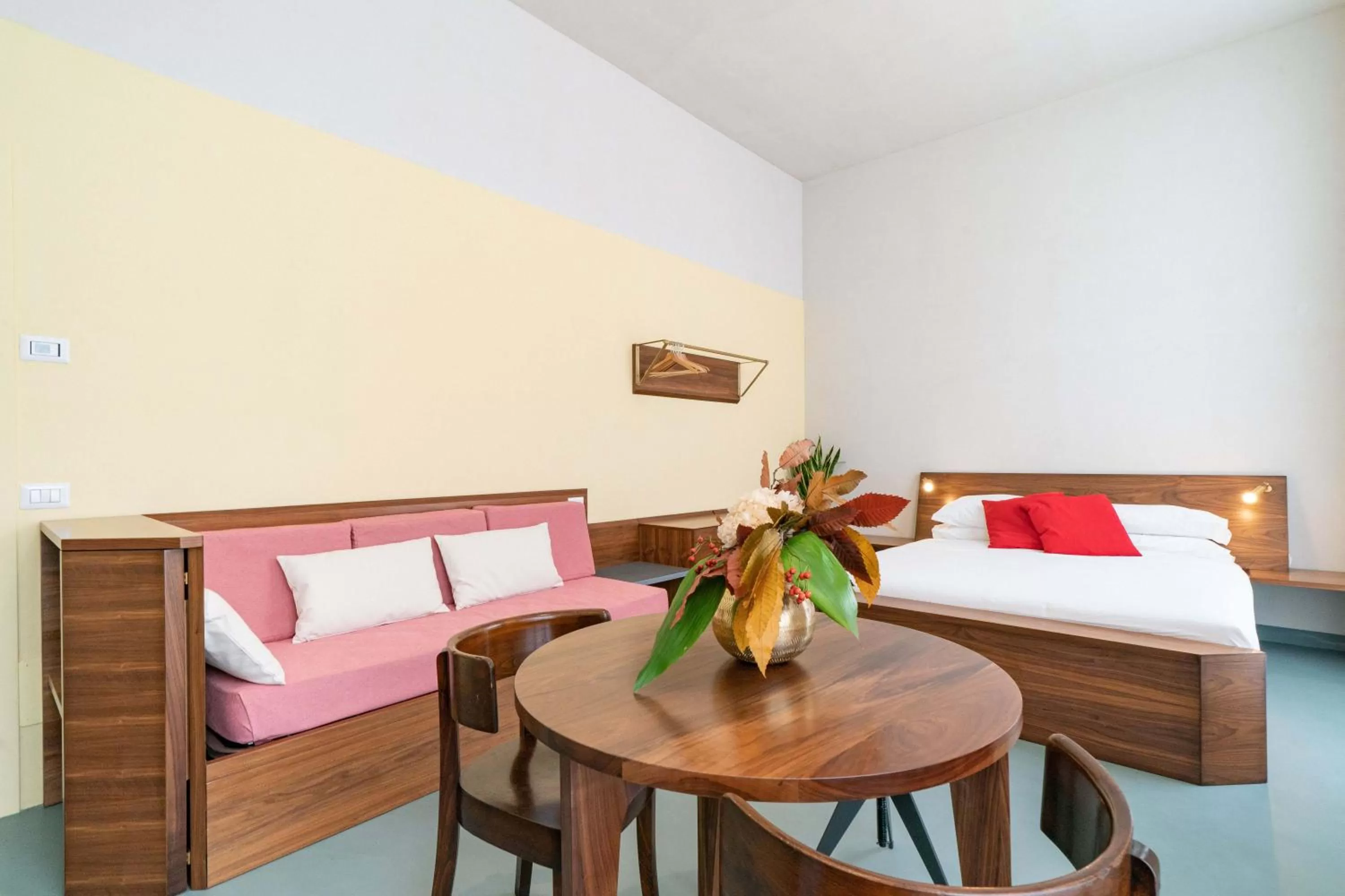 Photo of the whole room in 21 Armeno