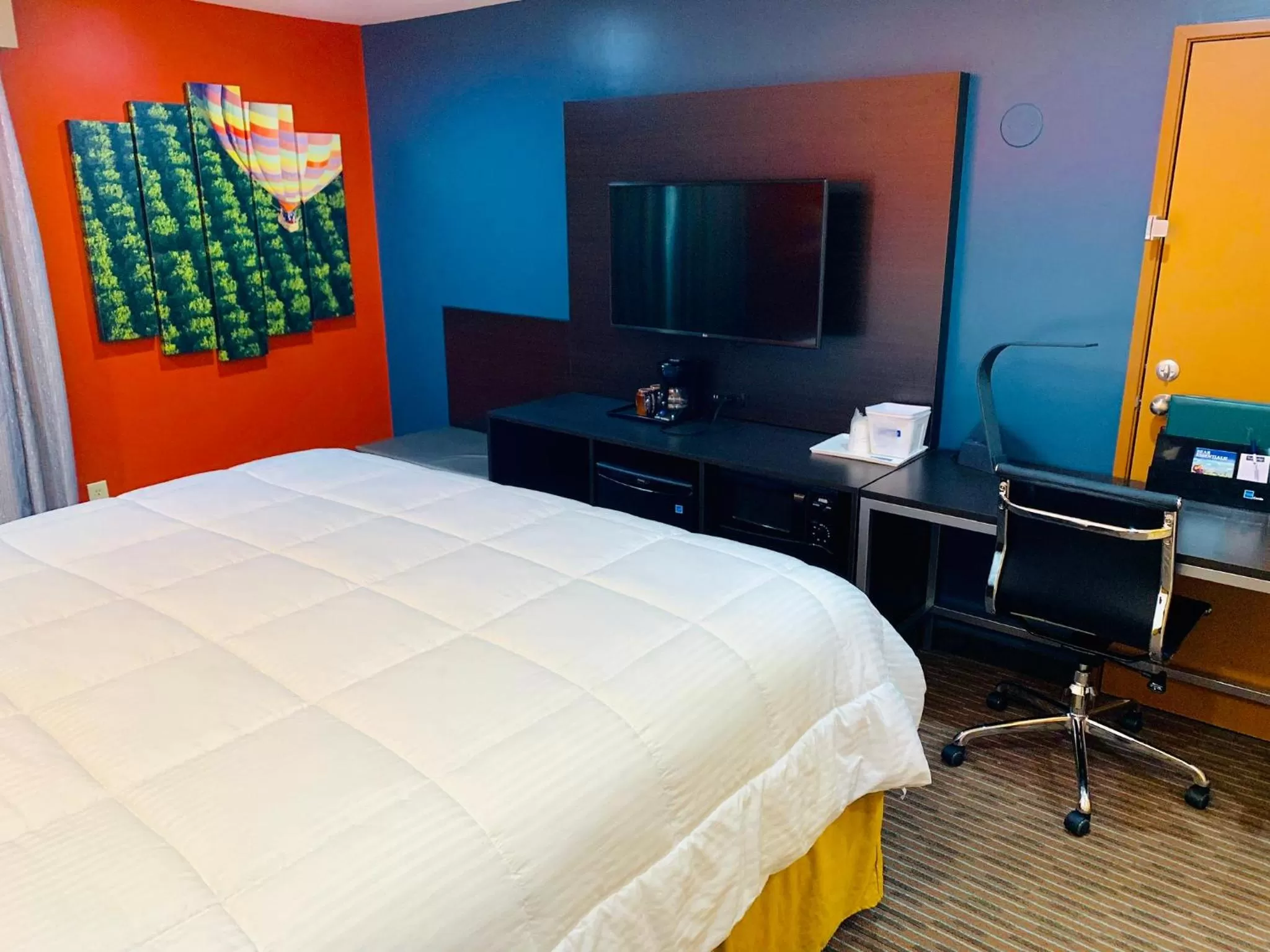 TV and multimedia, Bed in Hotel Vinea Healdsburg