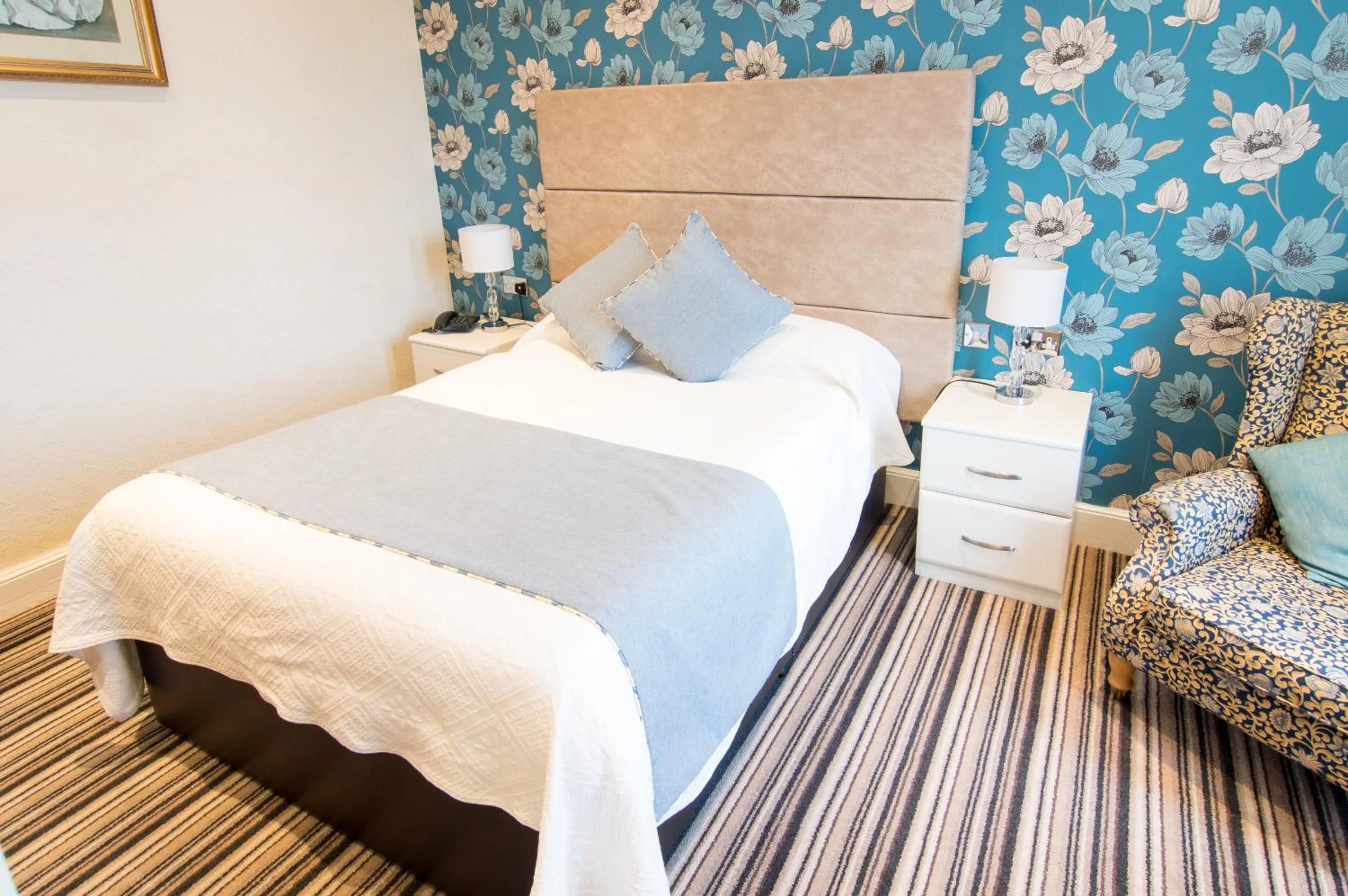 Bedroom, Bed in South Beach Hotel